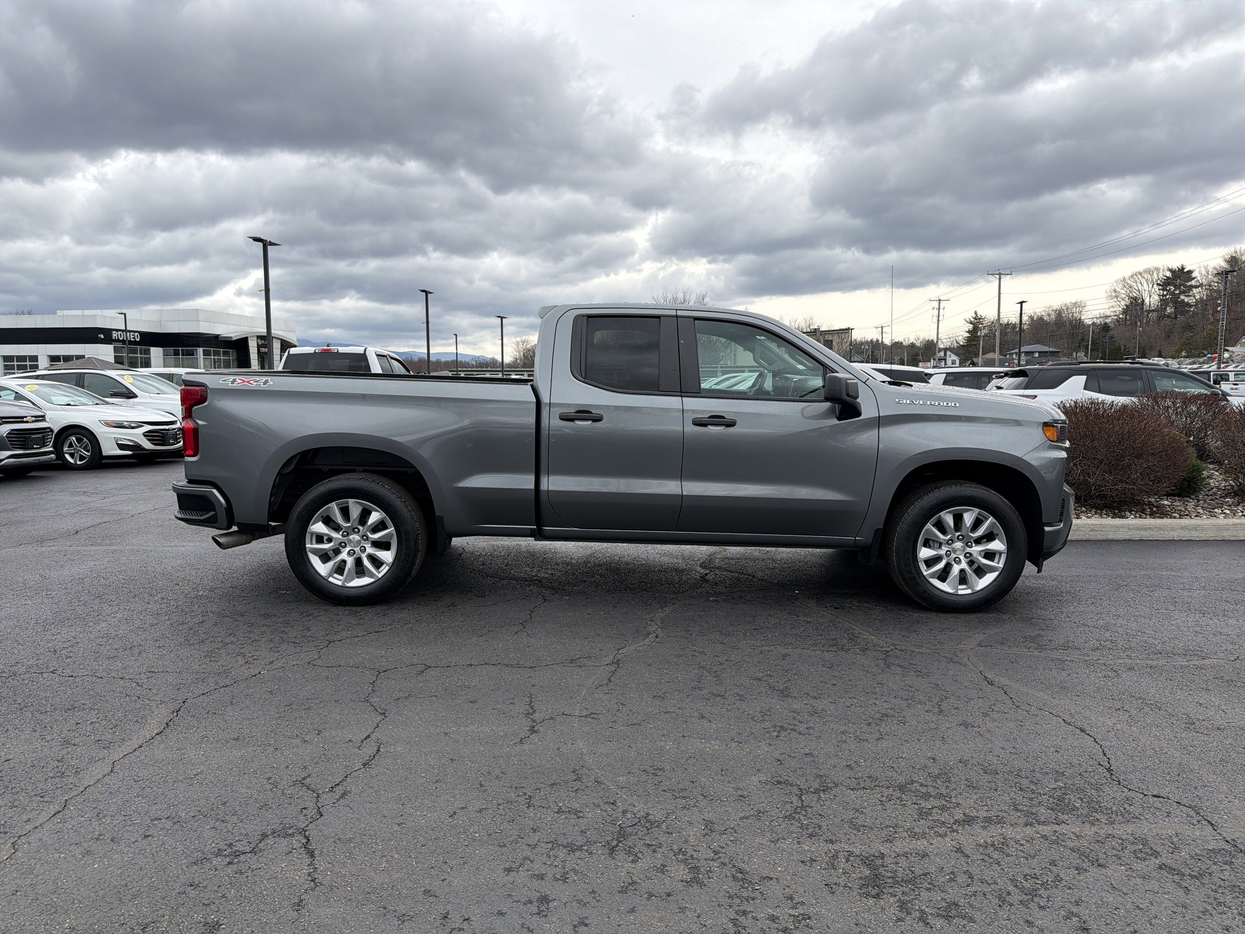 2020 Chevrolet Silverado 1500 Custom