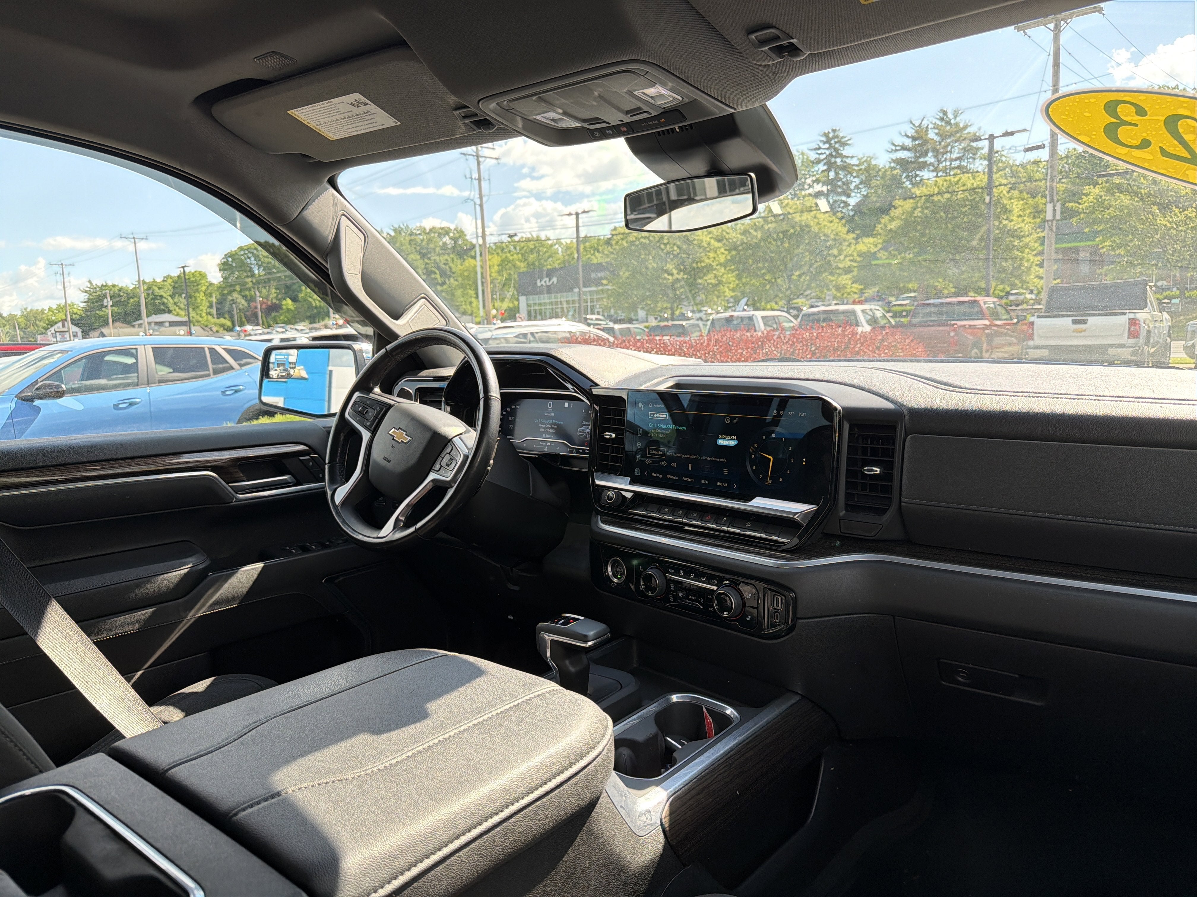 2023 Chevrolet Silverado 1500 LT