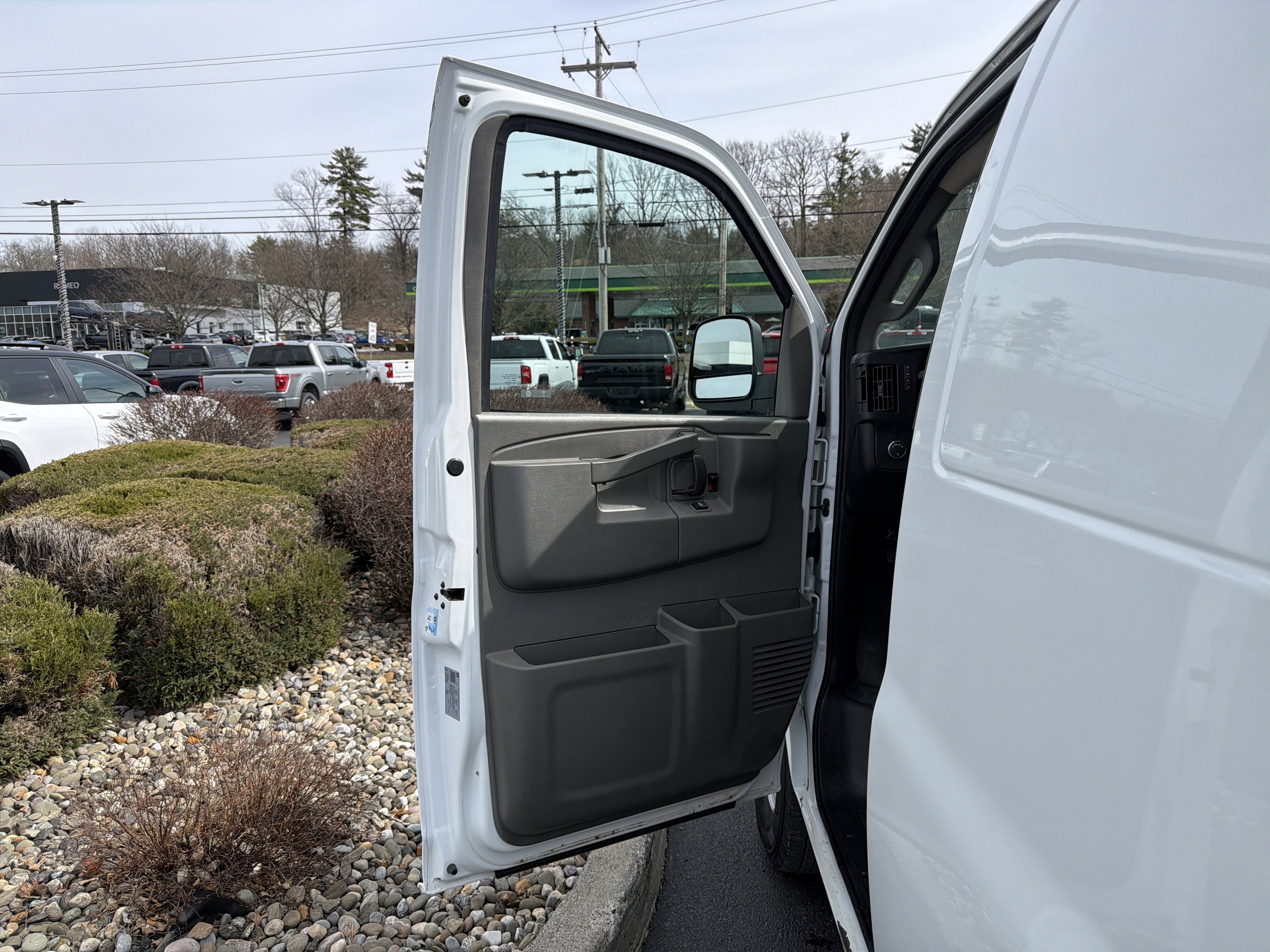 2021 Chevrolet Express Cargo 3500 RWD 3500 Regular Wheelbase WT