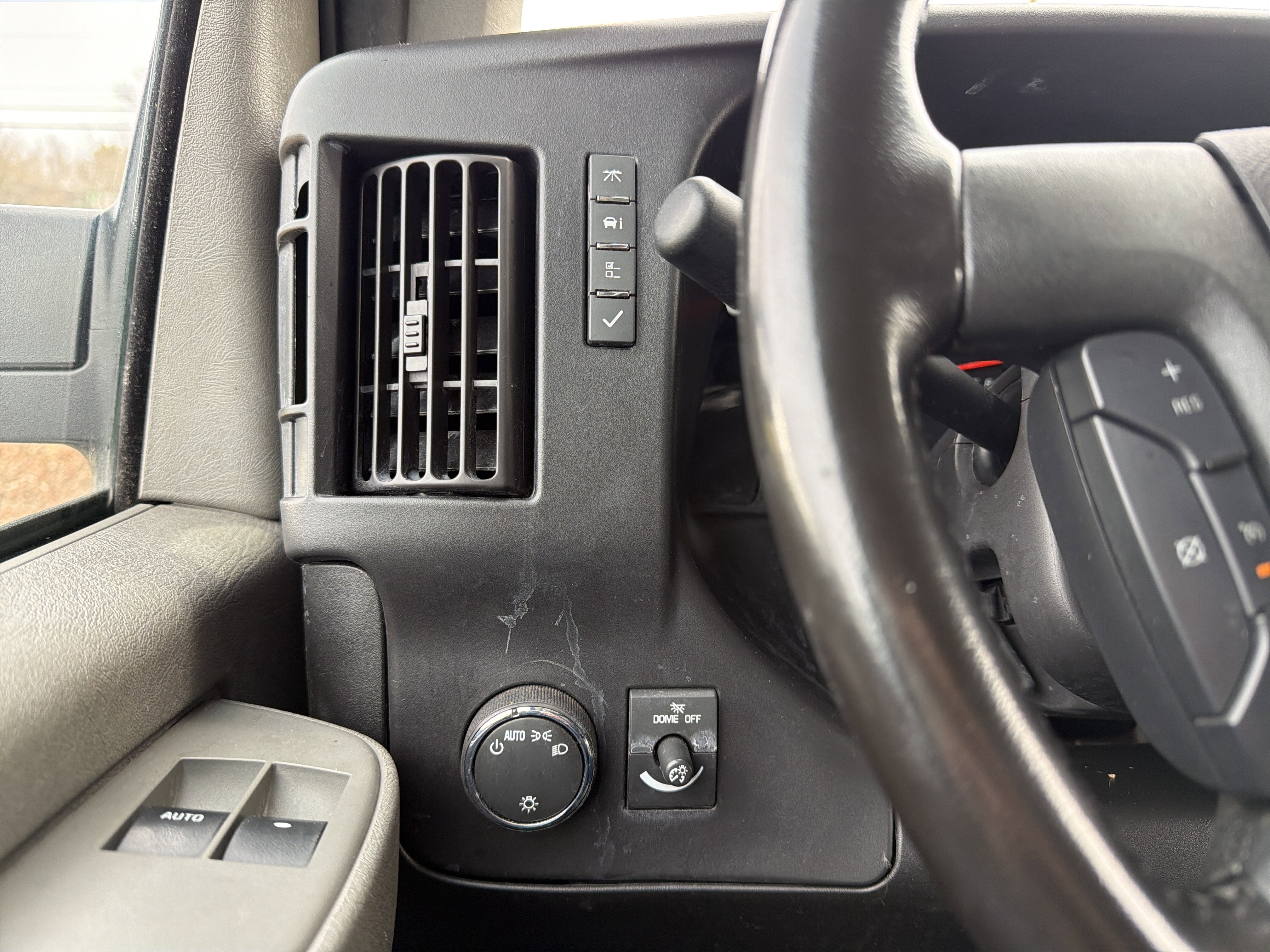 2021 Chevrolet Express Cargo 3500 RWD 3500 Regular Wheelbase WT