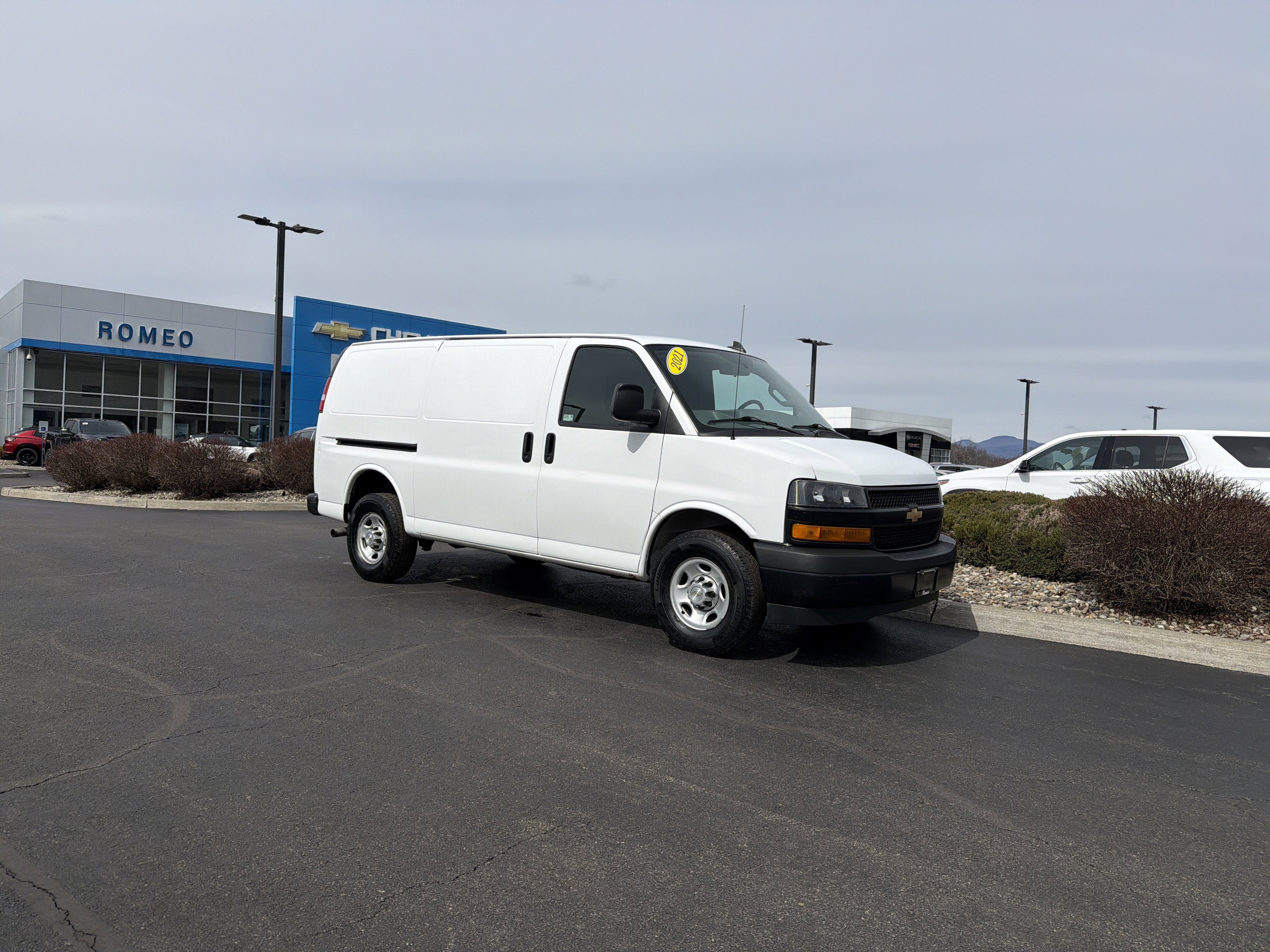 2021 Chevrolet Express Cargo 3500 RWD 3500 Regular Wheelbase WT