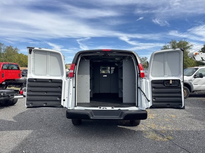 2025 Chevrolet Express Cargo 3500 WT