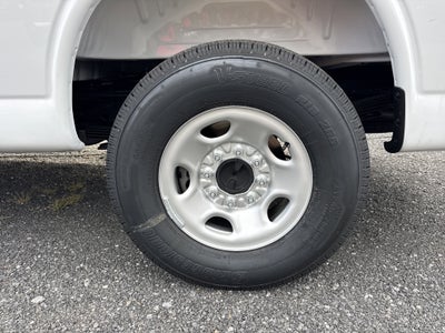 2025 Chevrolet Express Cargo 3500 WT