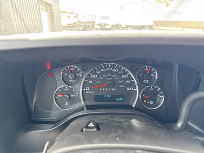 2025 Chevrolet Express Cargo 3500 WT