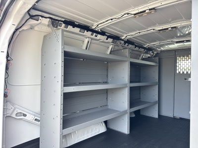 2025 Chevrolet Express Cargo 3500 WT