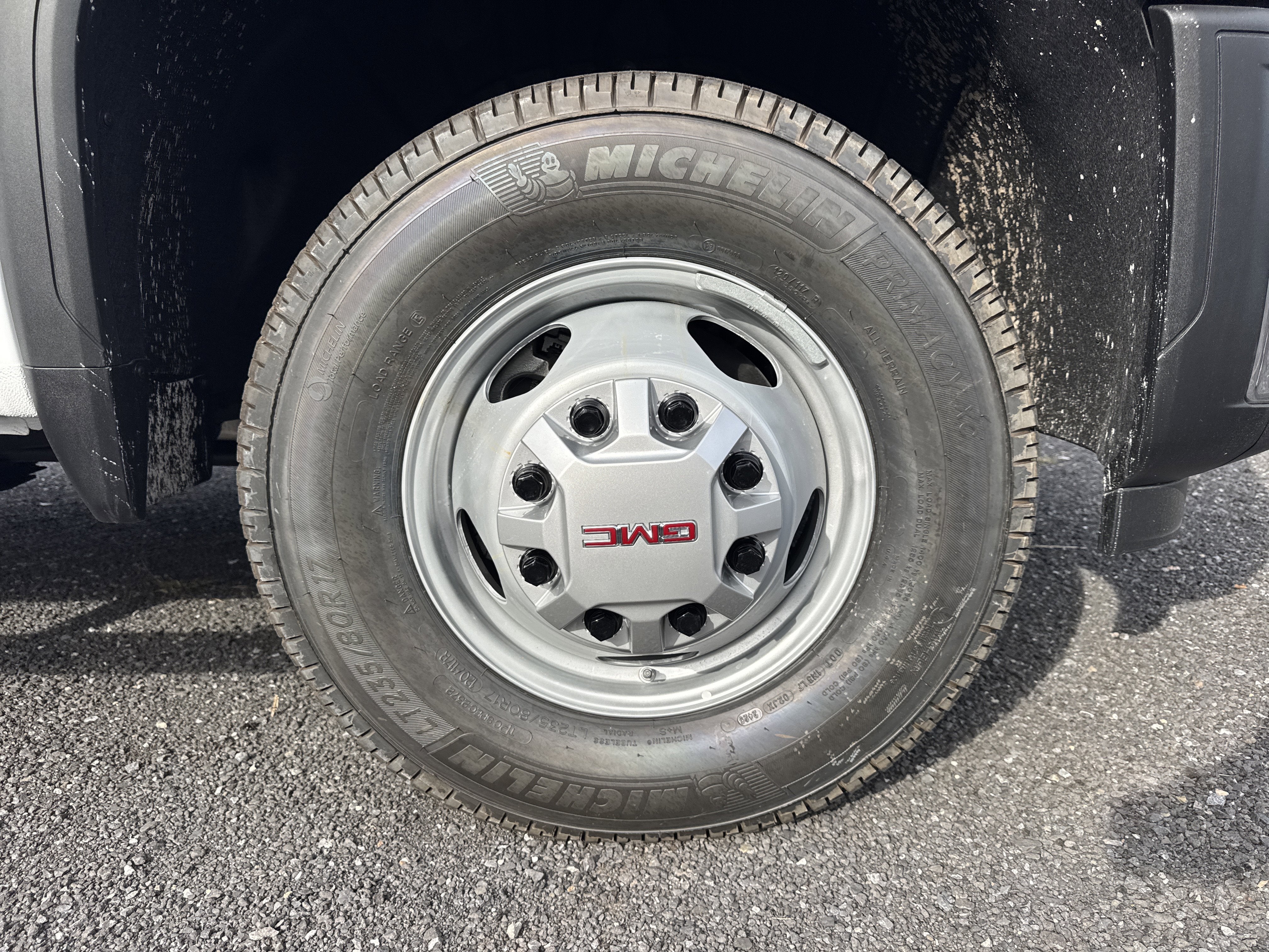 2025 GMC Sierra 3500 HD Chassis Cab Pro