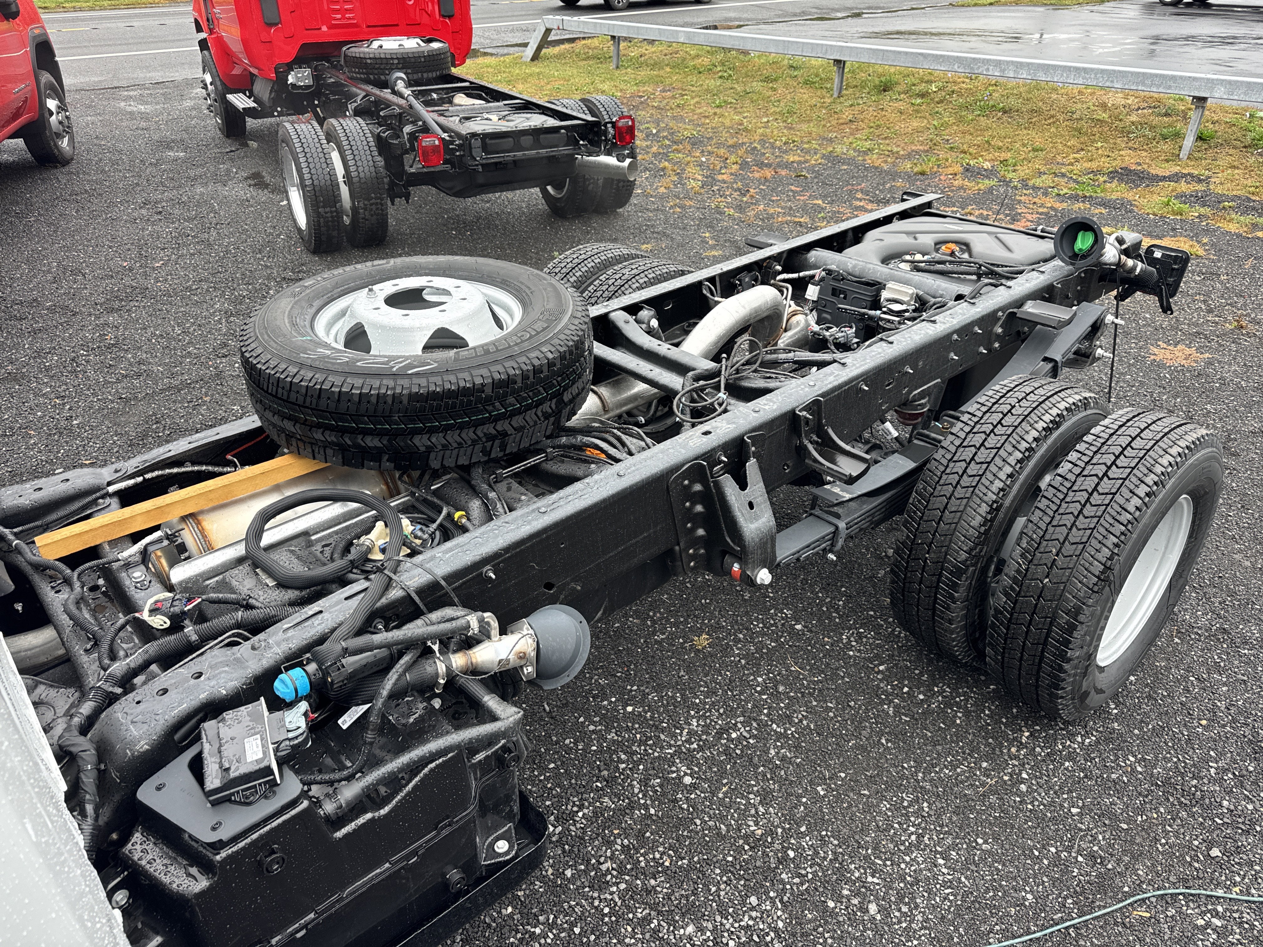 2025 GMC Sierra 3500 HD Chassis Cab Pro