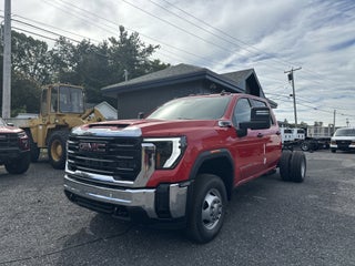 2025 GMC Sierra 3500 HD Chassis Cab Pro