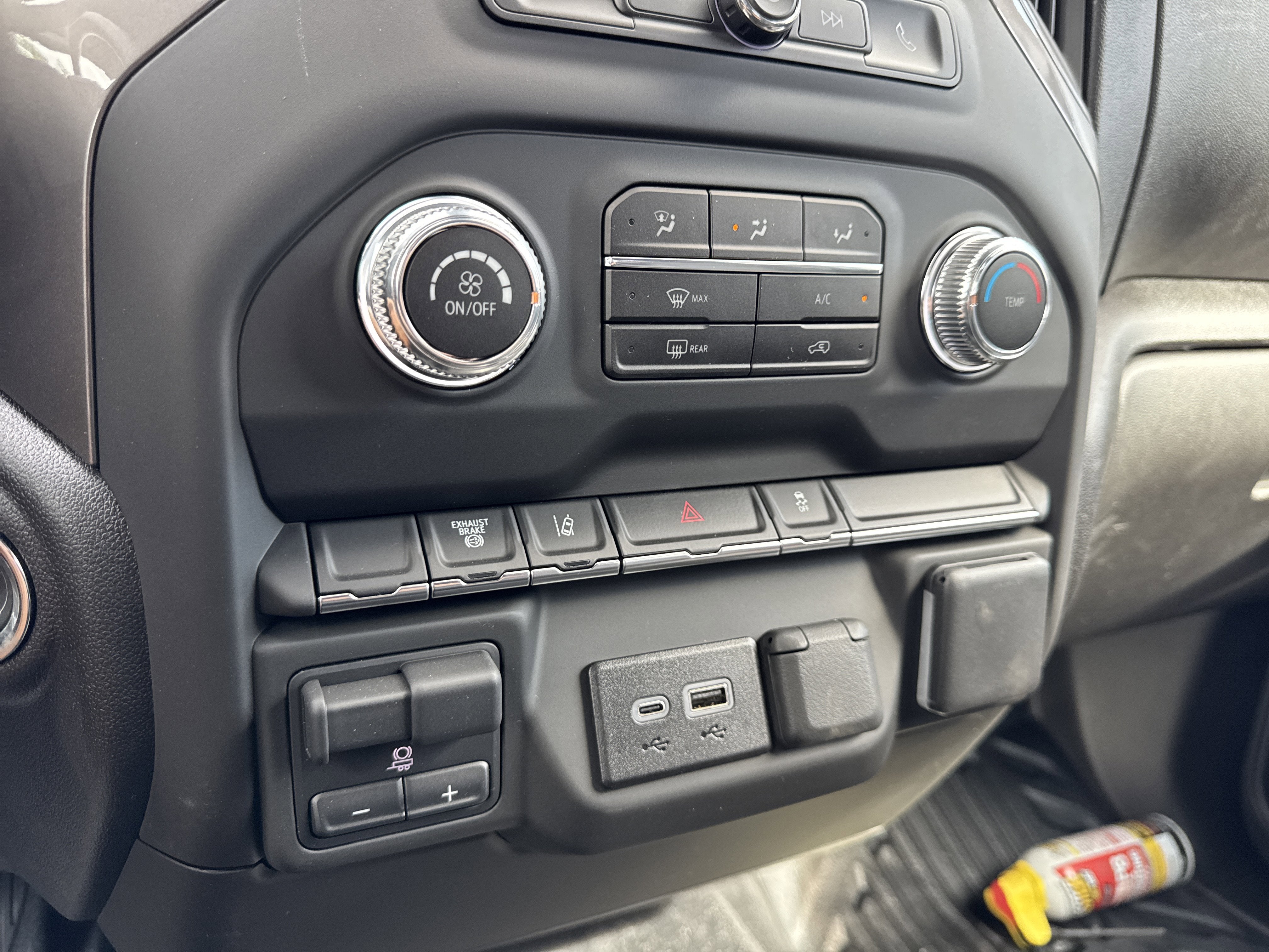 2025 GMC Sierra 3500 HD Chassis Cab Pro