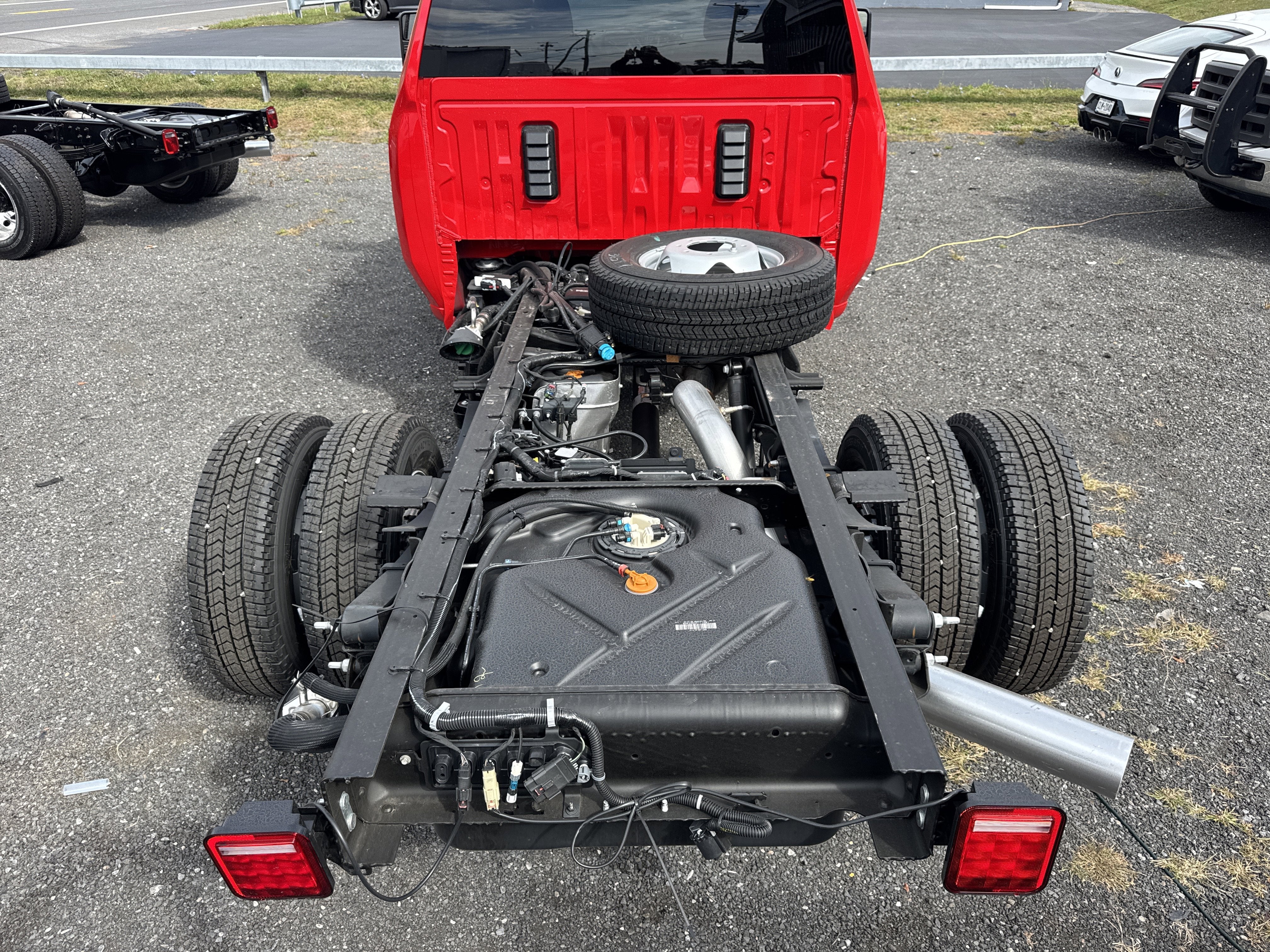 2025 GMC Sierra 3500 HD Chassis Cab Pro