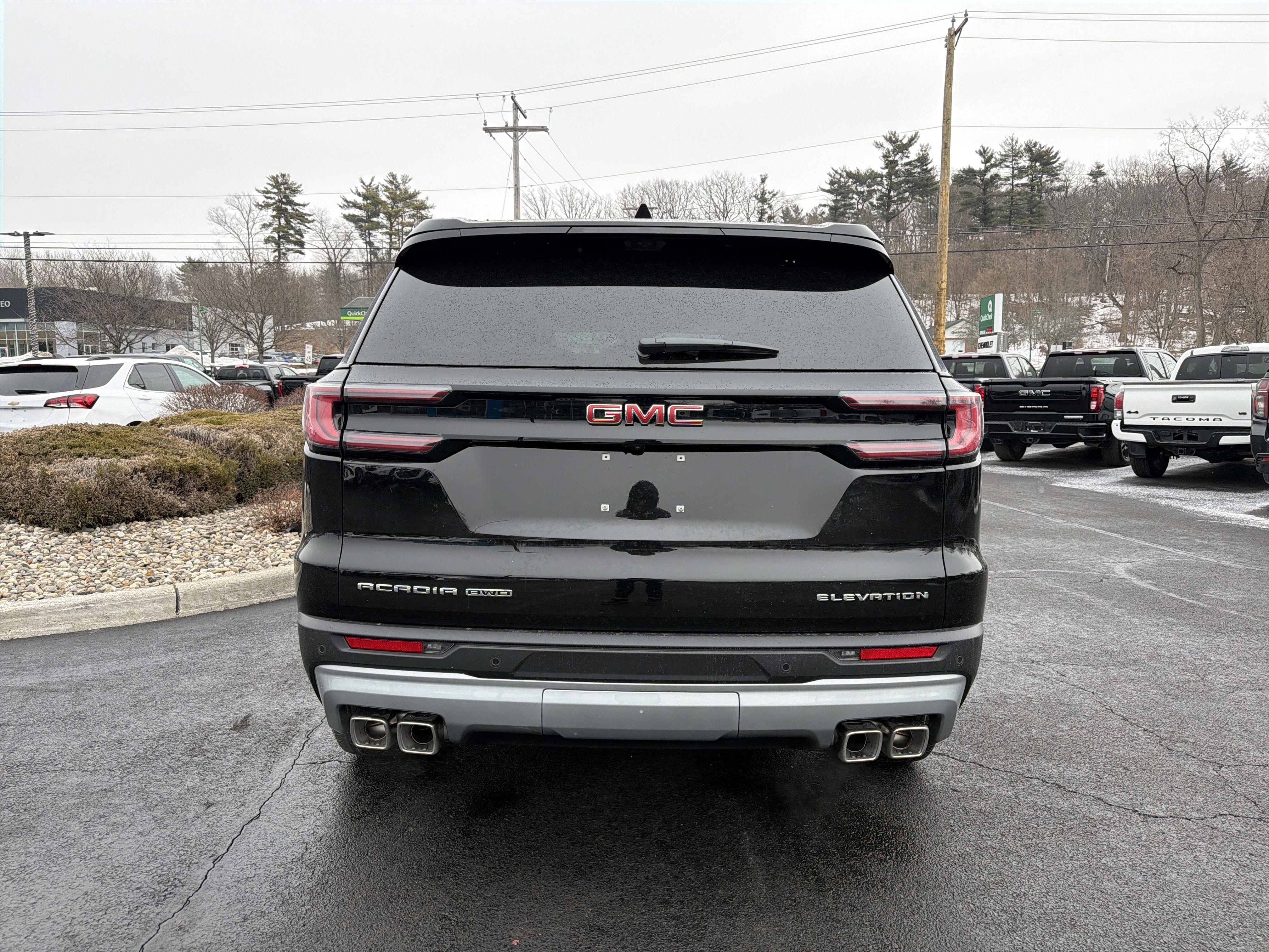 2026 GMC Acadia Elevation