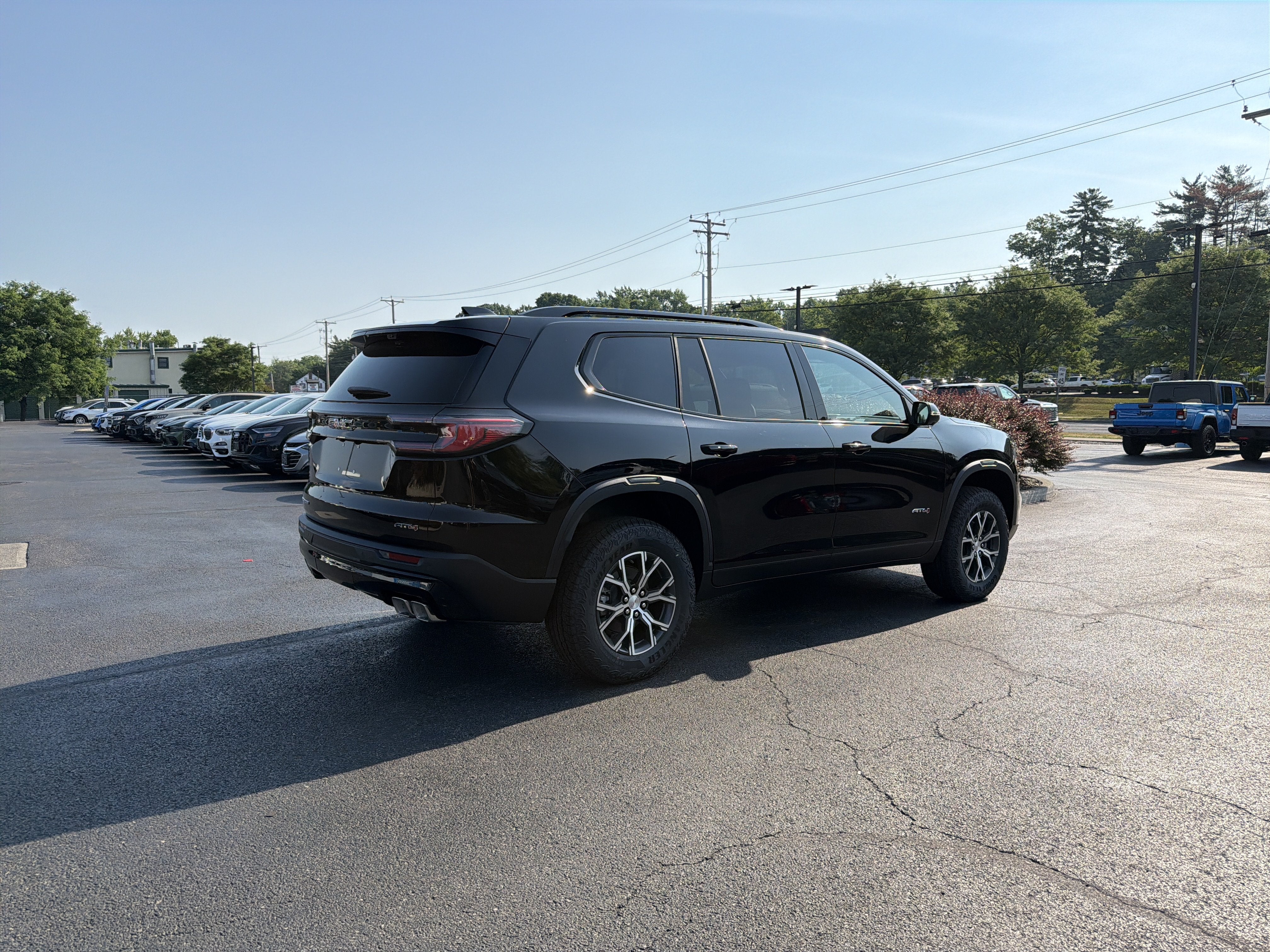 2026 GMC Acadia AT4