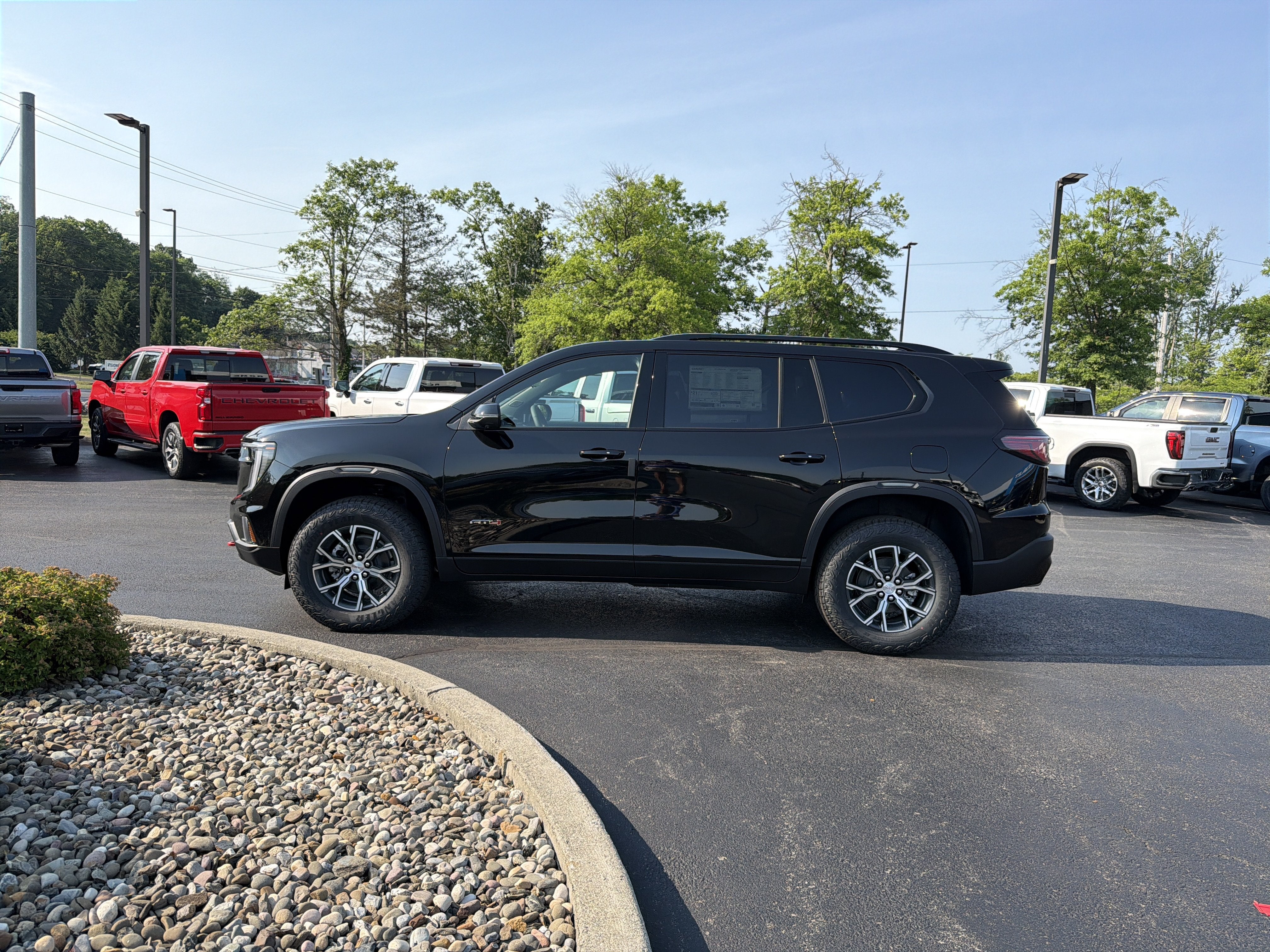 2026 GMC Acadia AT4