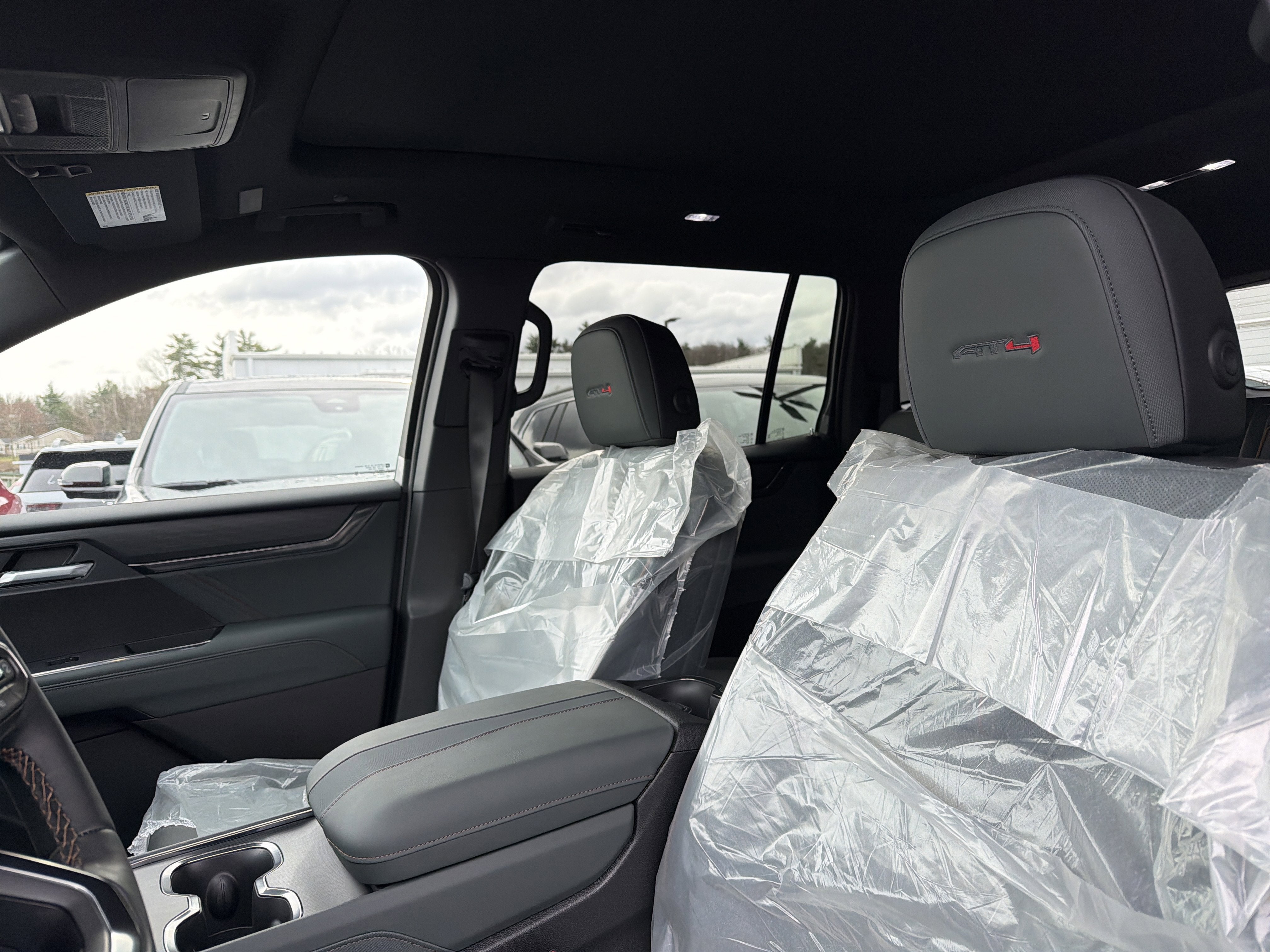 2026 GMC Acadia AT4