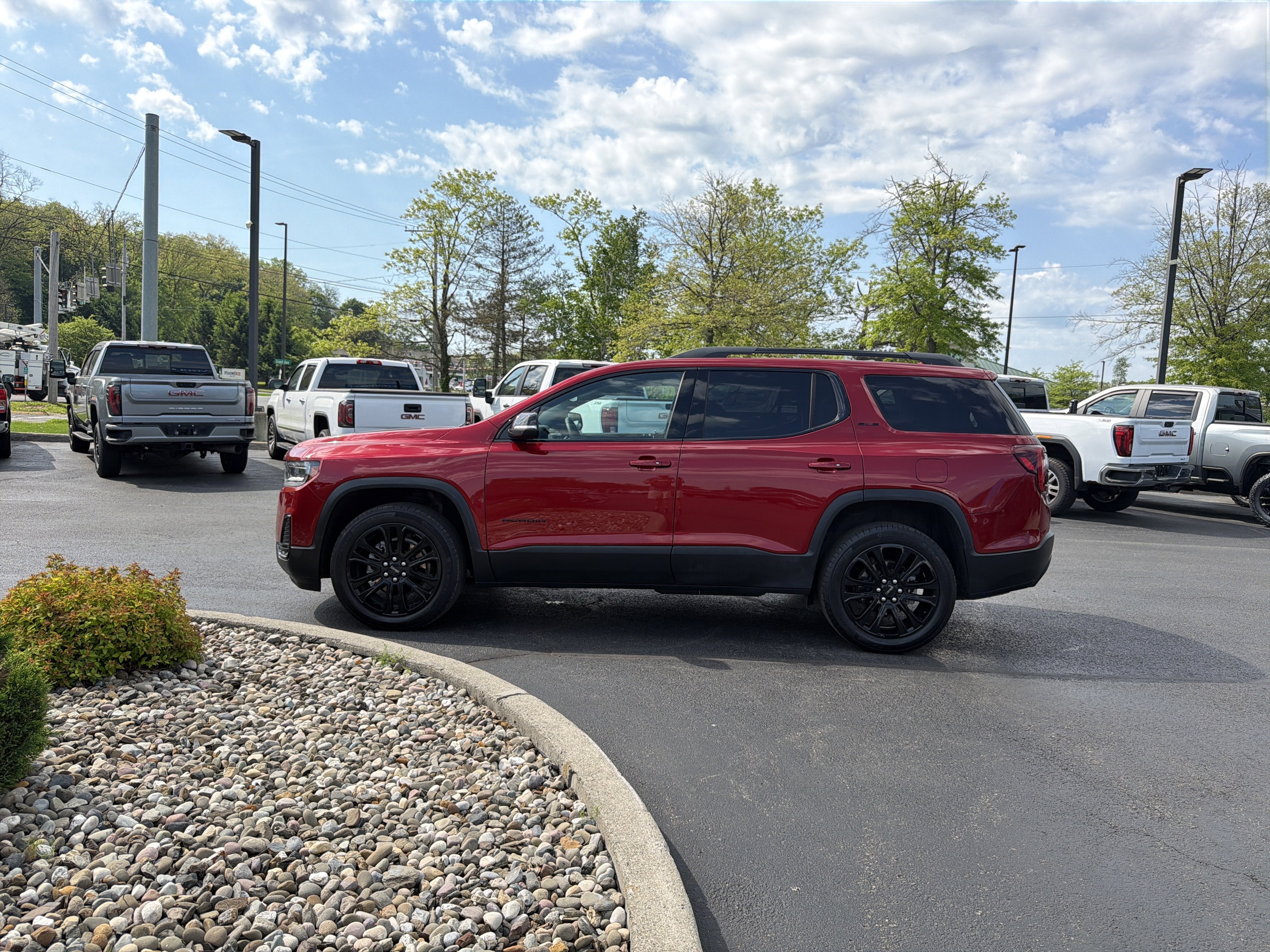2023 GMC Acadia SLE