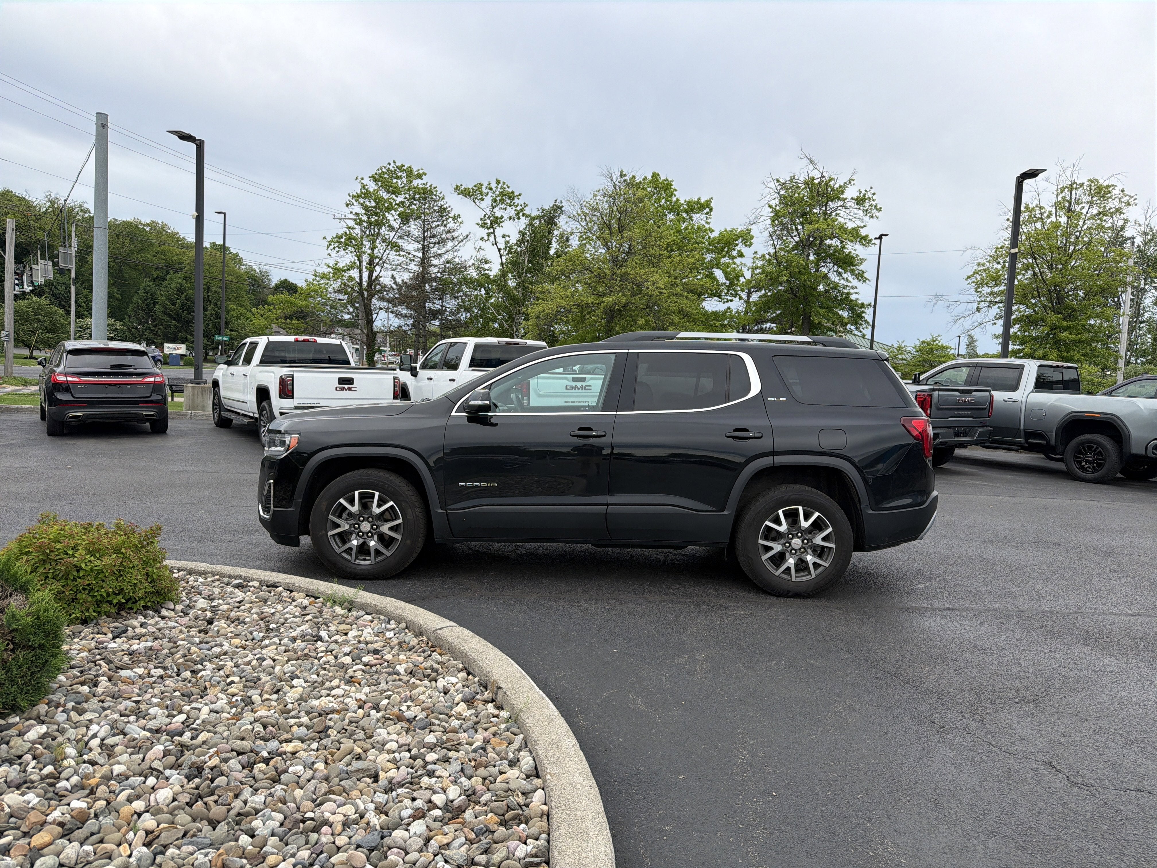 2021 GMC Acadia SLE