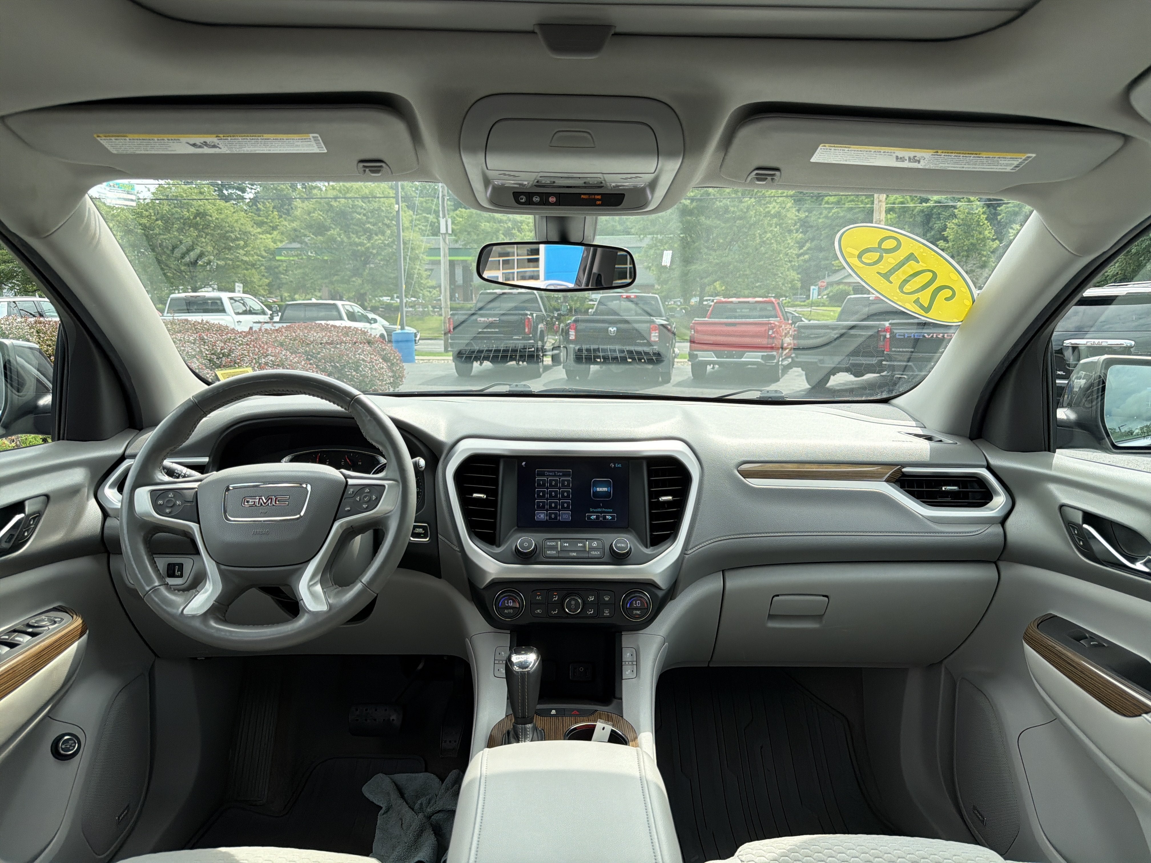 2018 GMC Acadia SLE
