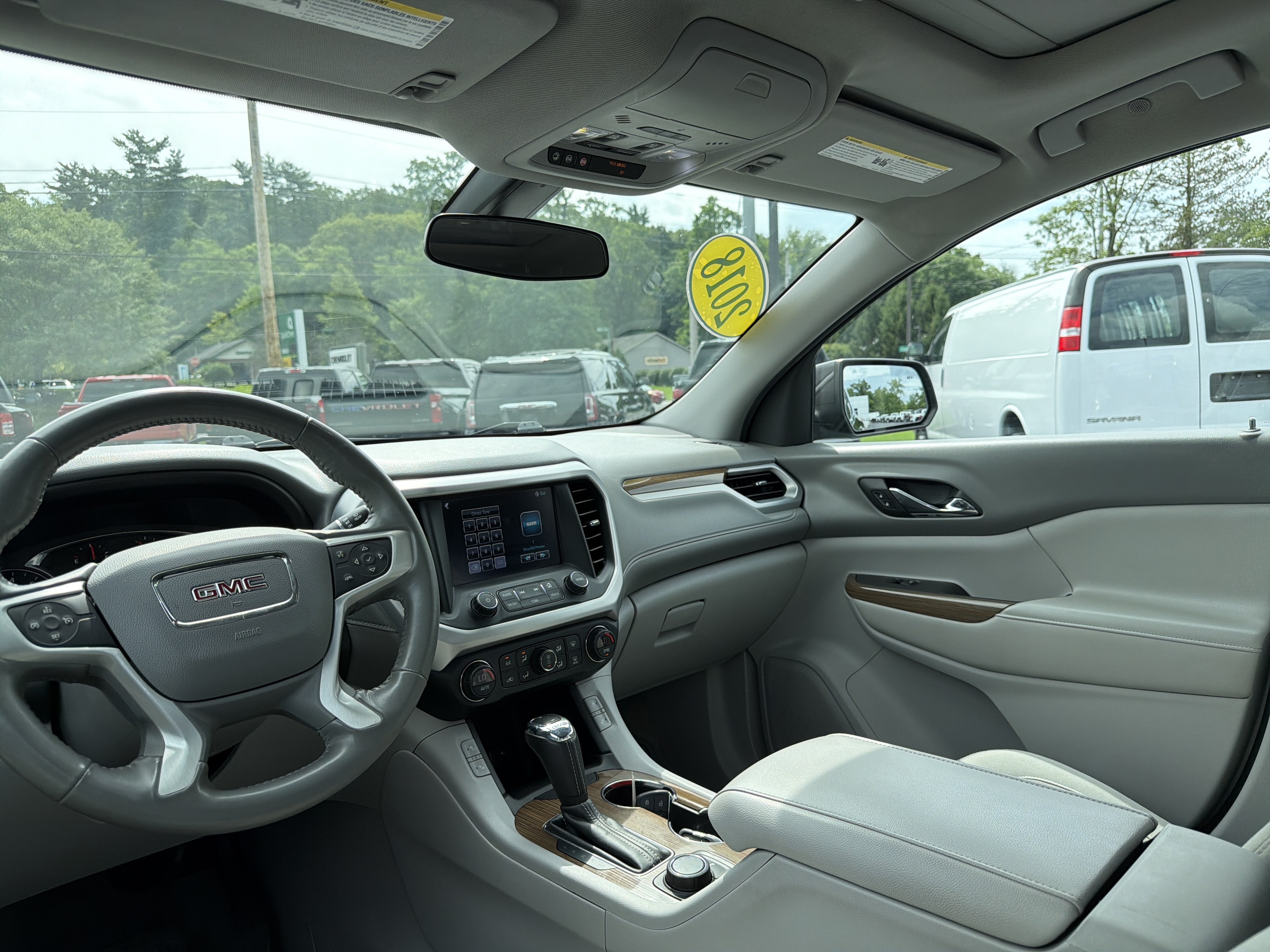 2018 GMC Acadia SLE