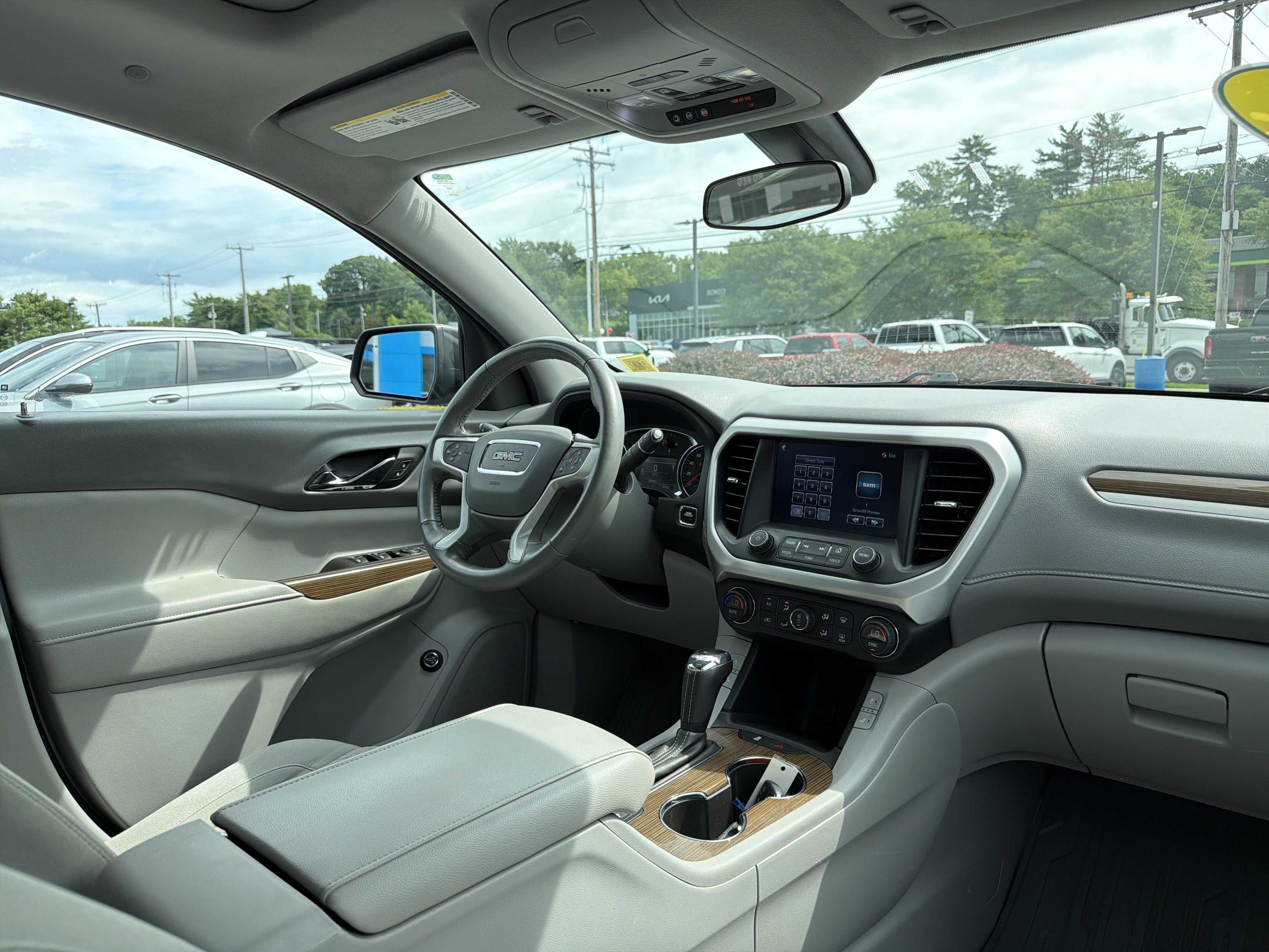 2018 GMC Acadia SLE