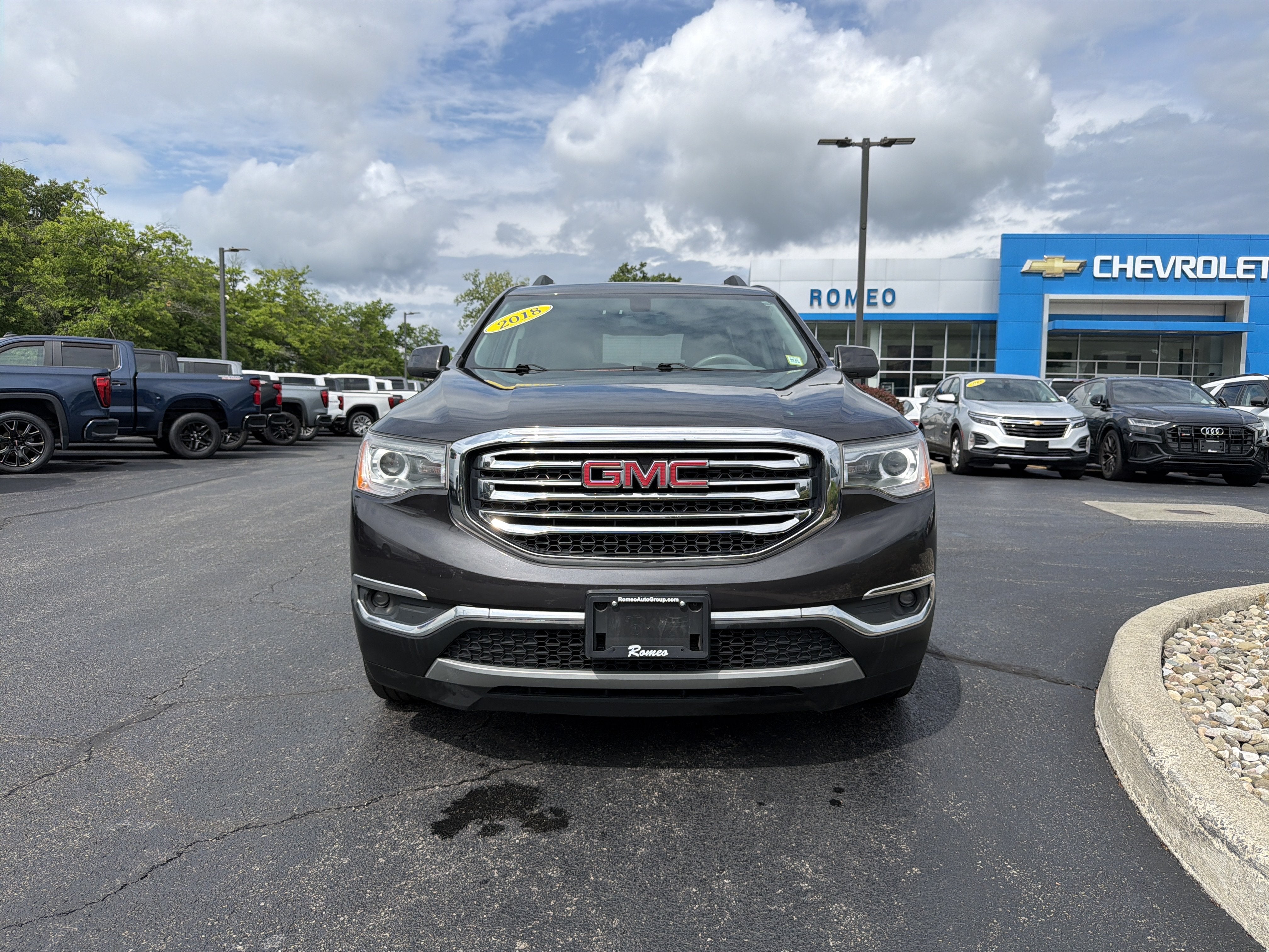 2018 GMC Acadia SLE