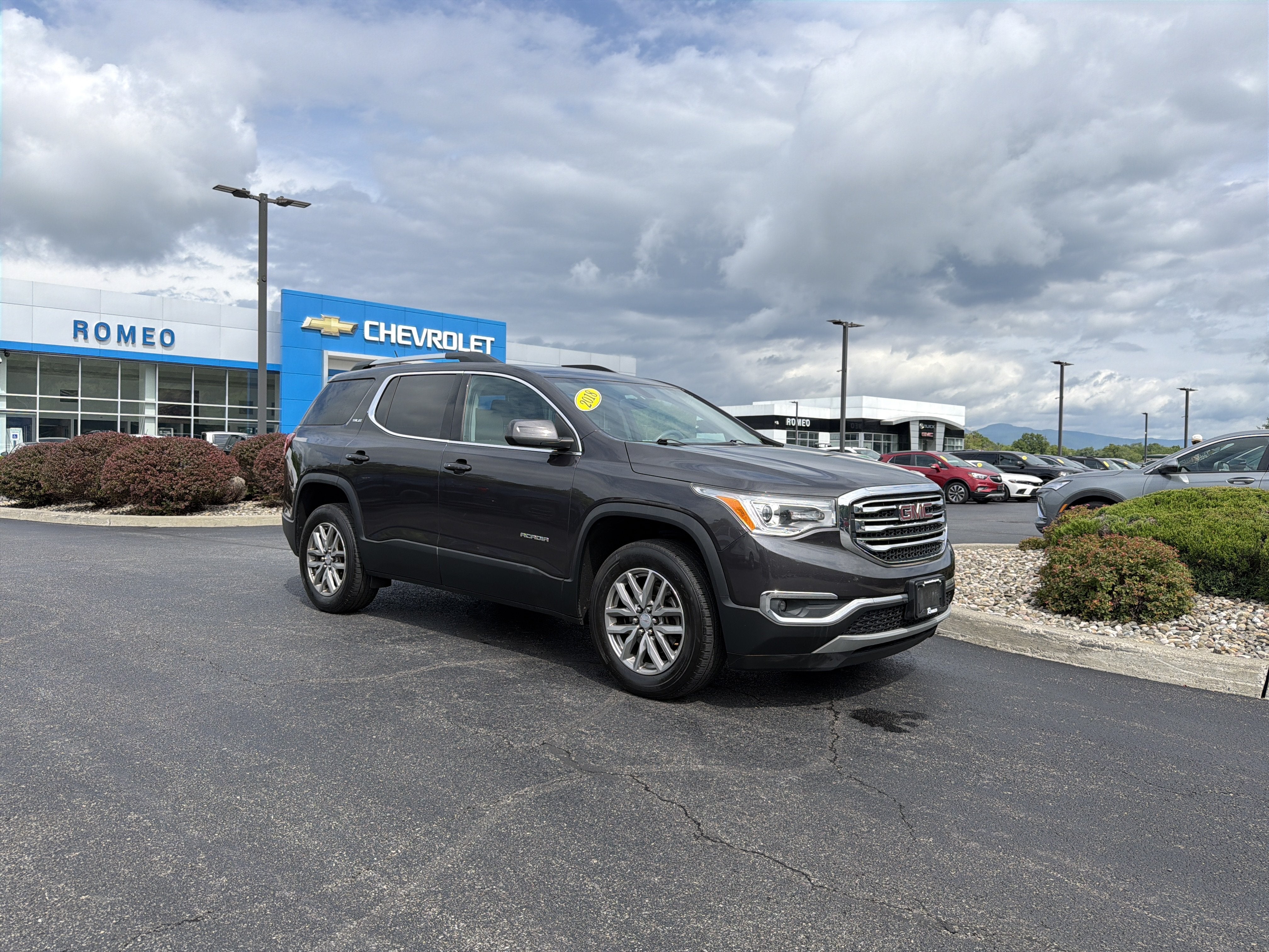 2018 GMC Acadia SLE