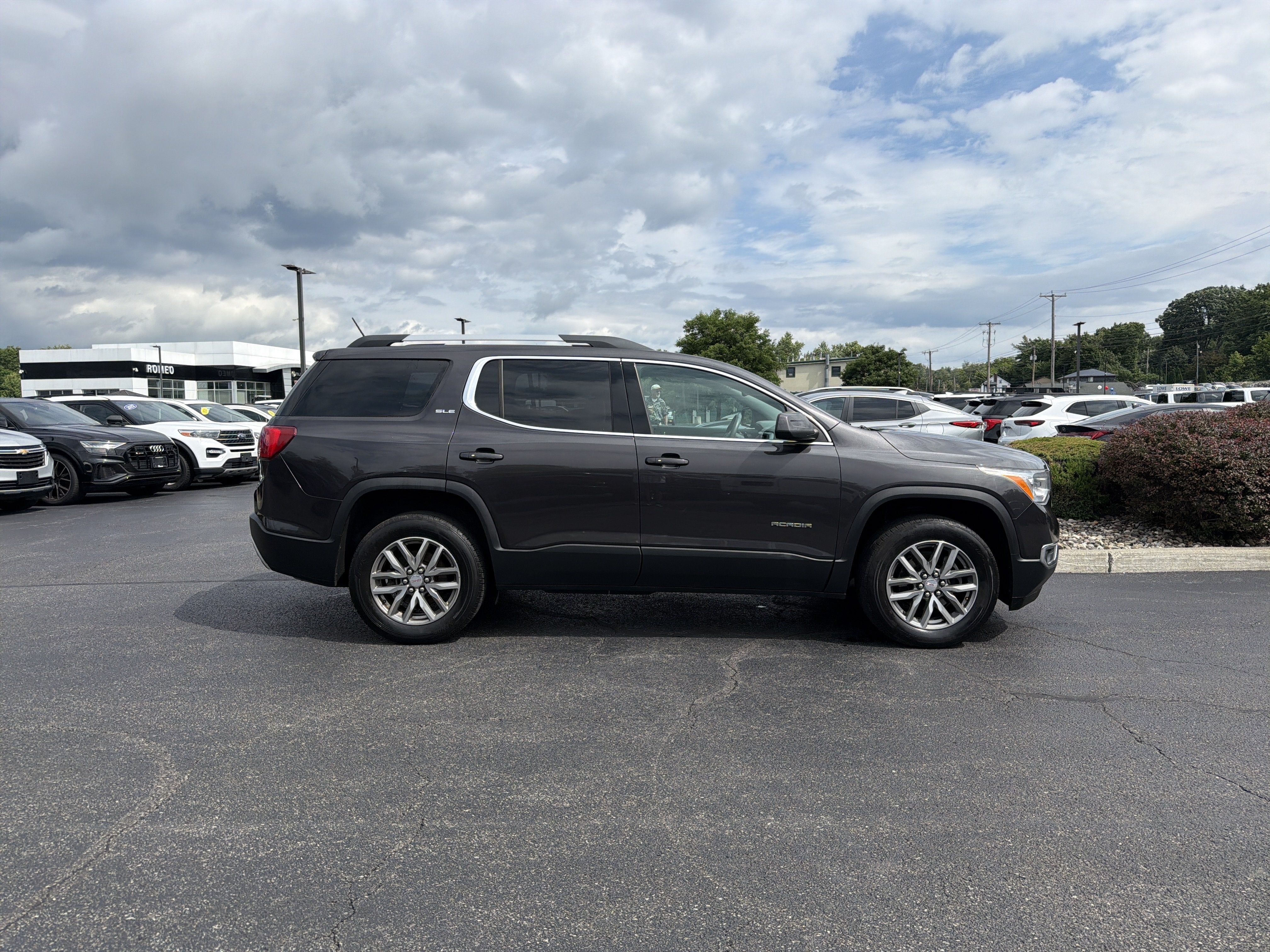 2018 GMC Acadia SLE