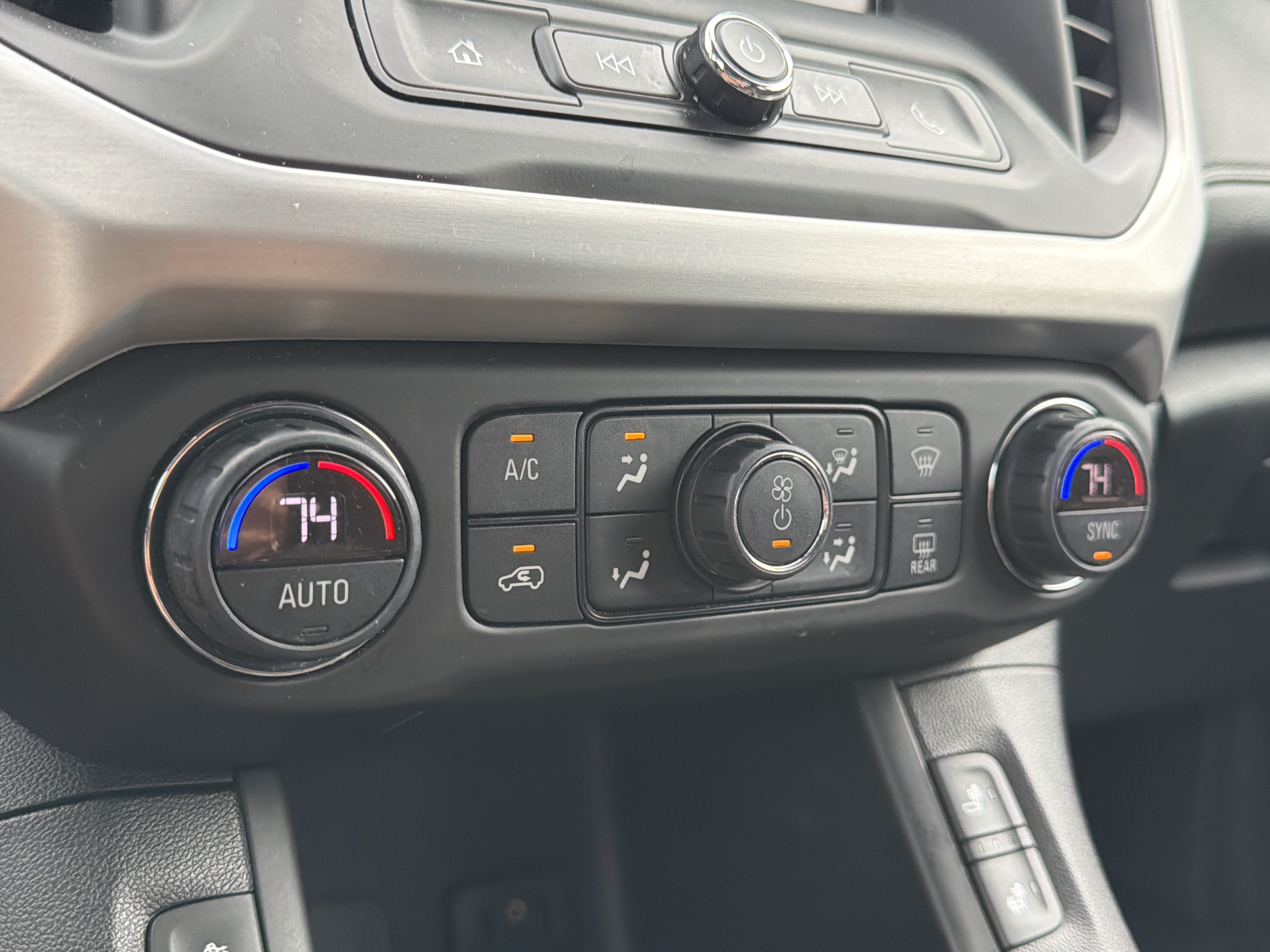 2019 GMC Acadia SLE