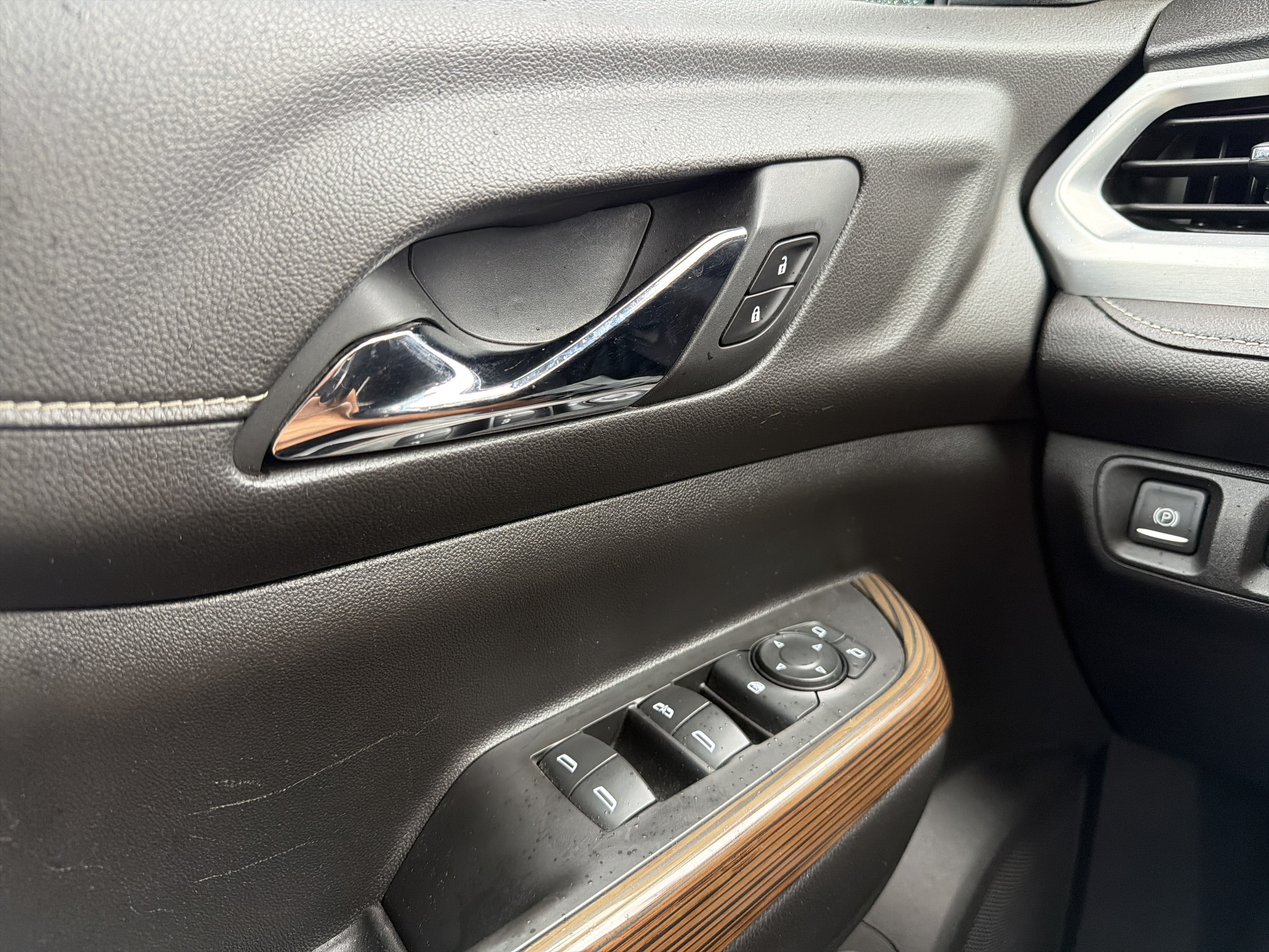 2019 GMC Acadia SLE