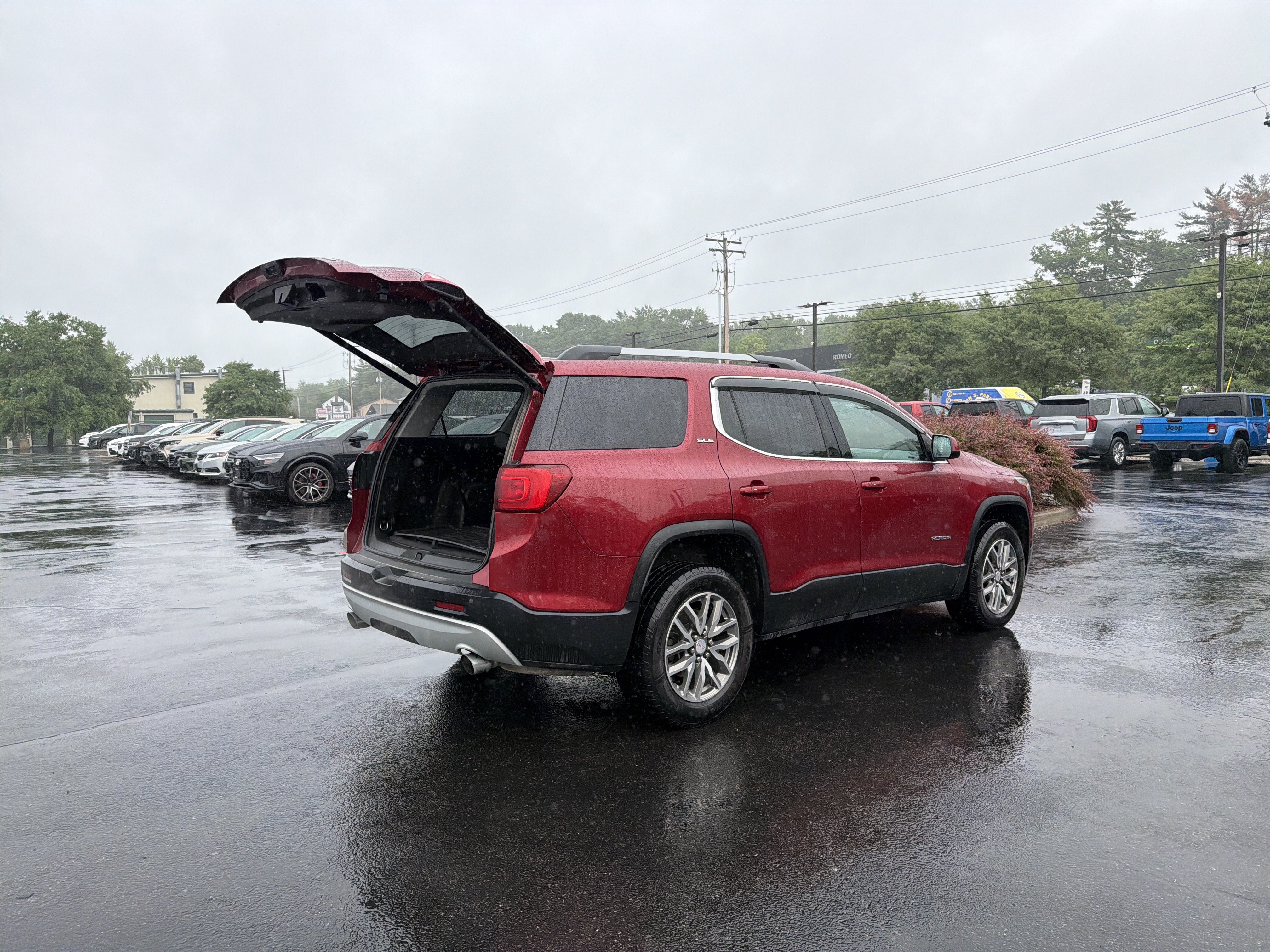 2019 GMC Acadia SLE