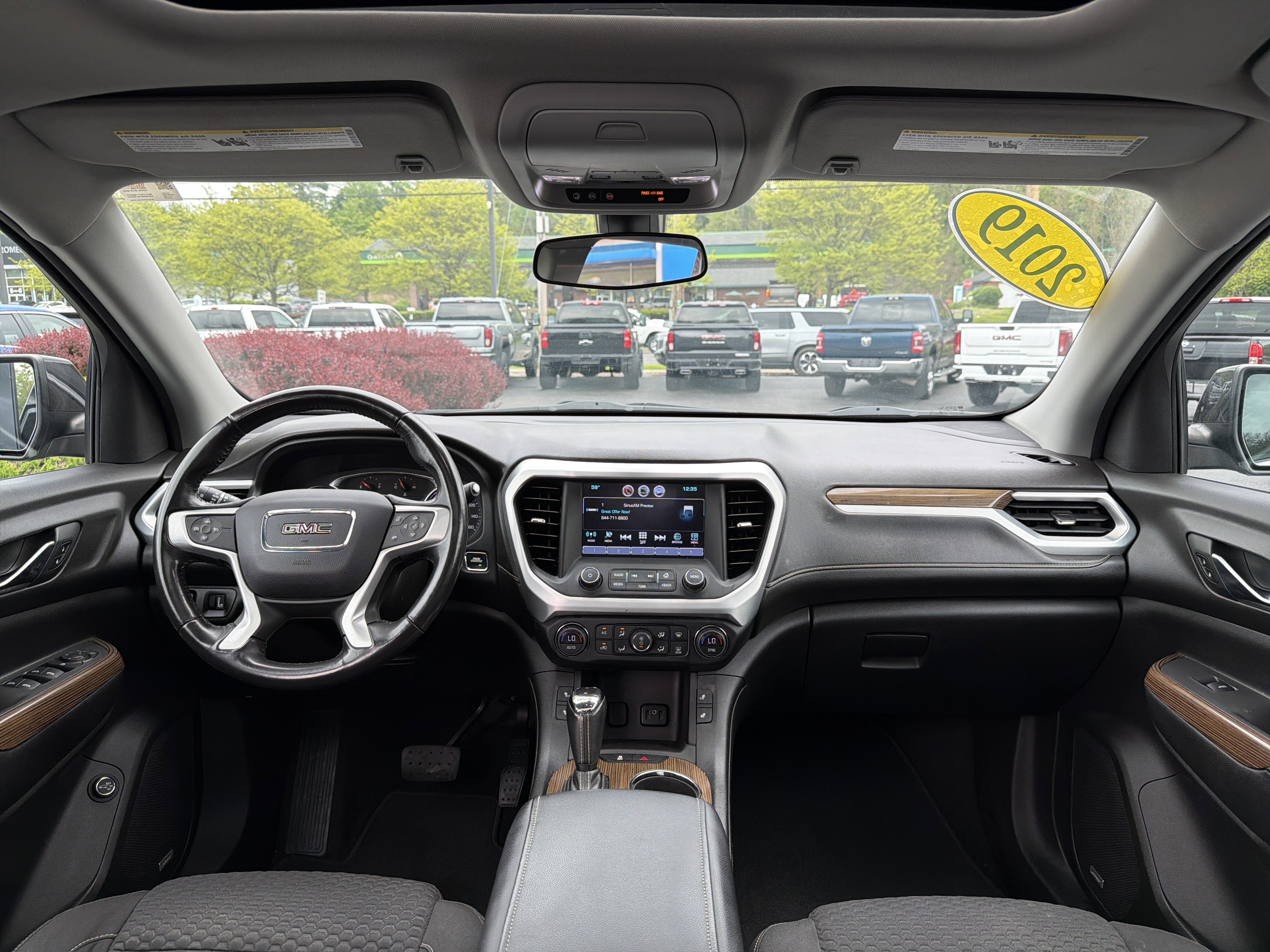 2019 GMC Acadia SLE