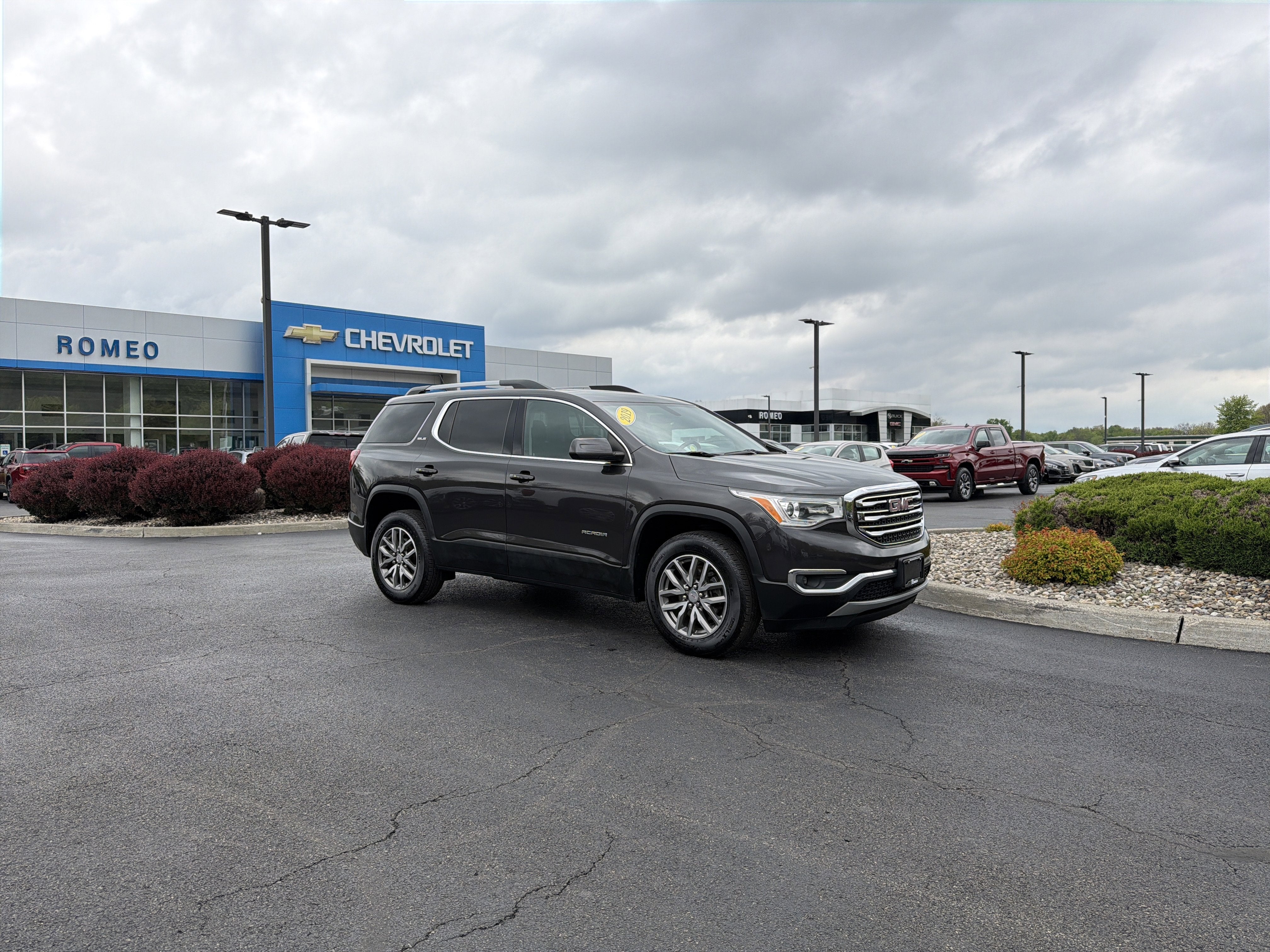 2019 GMC Acadia SLE