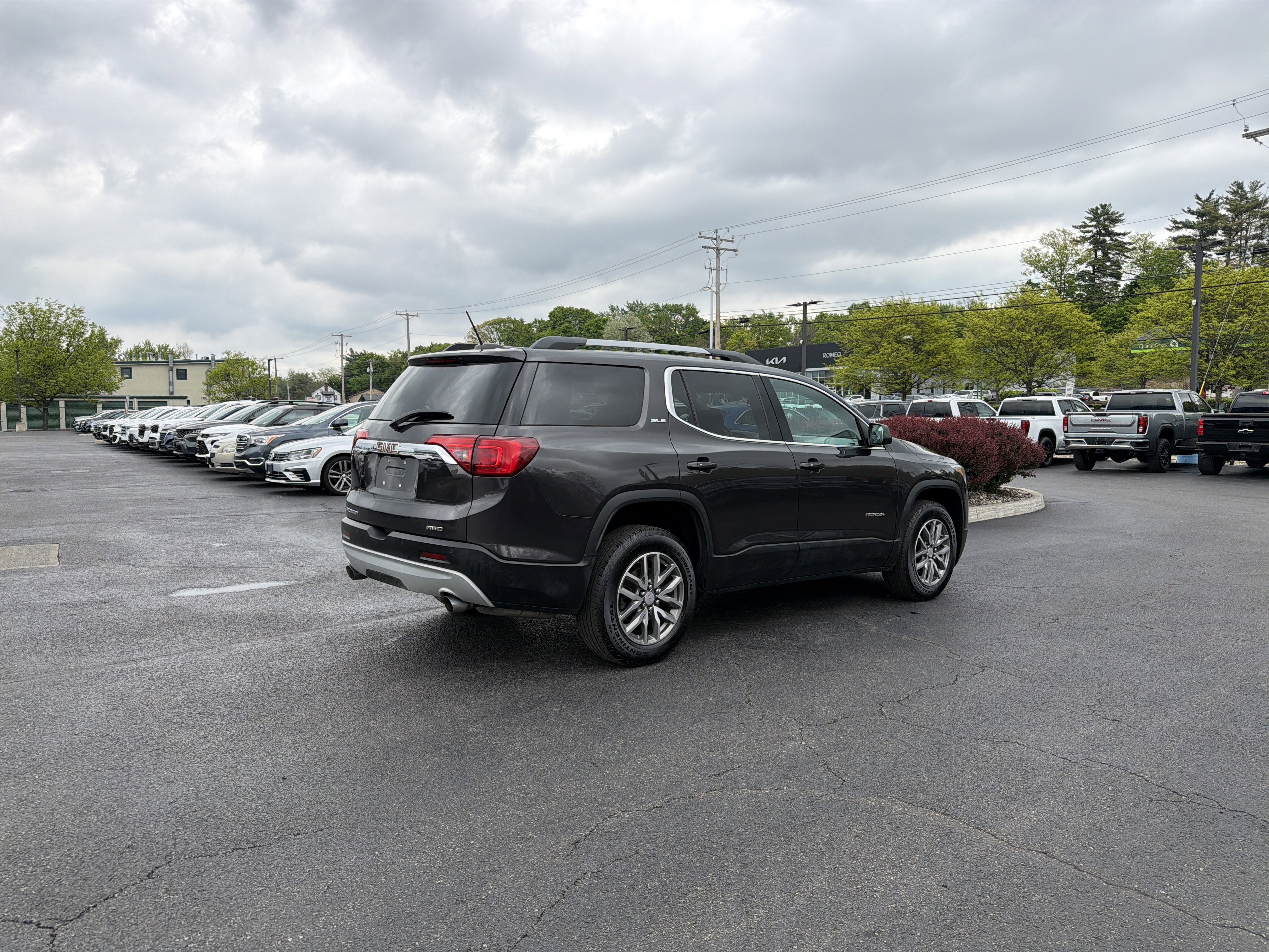 2019 GMC Acadia SLE