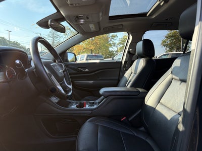 2021 GMC Acadia SLT