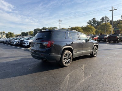 2021 GMC Acadia SLT