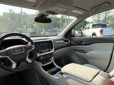 2023 GMC Acadia SLT