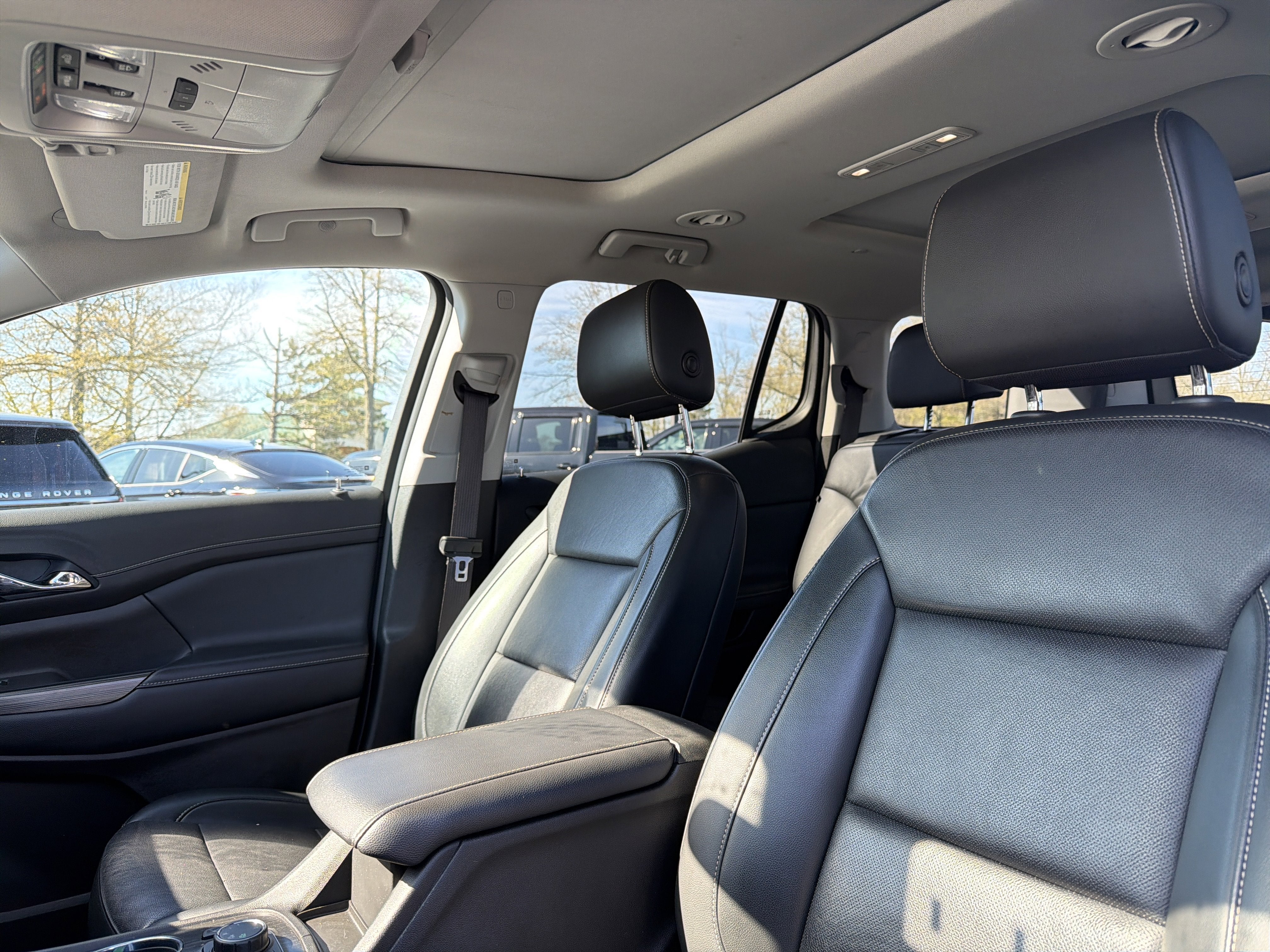 2021 GMC Acadia SLT
