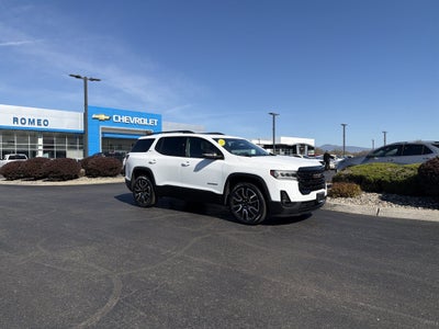 2021 GMC Acadia SLT