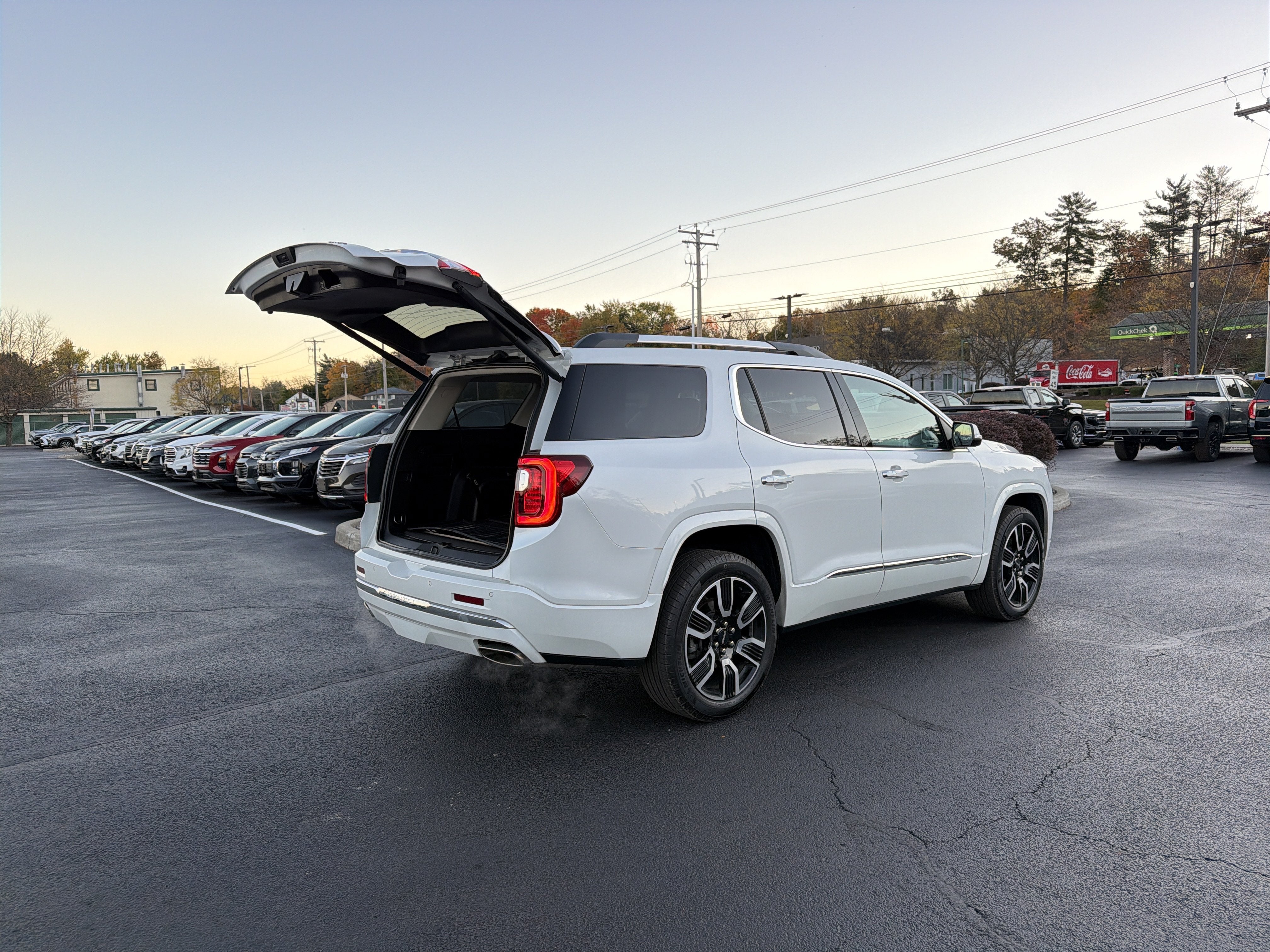 2021 GMC Acadia Denali