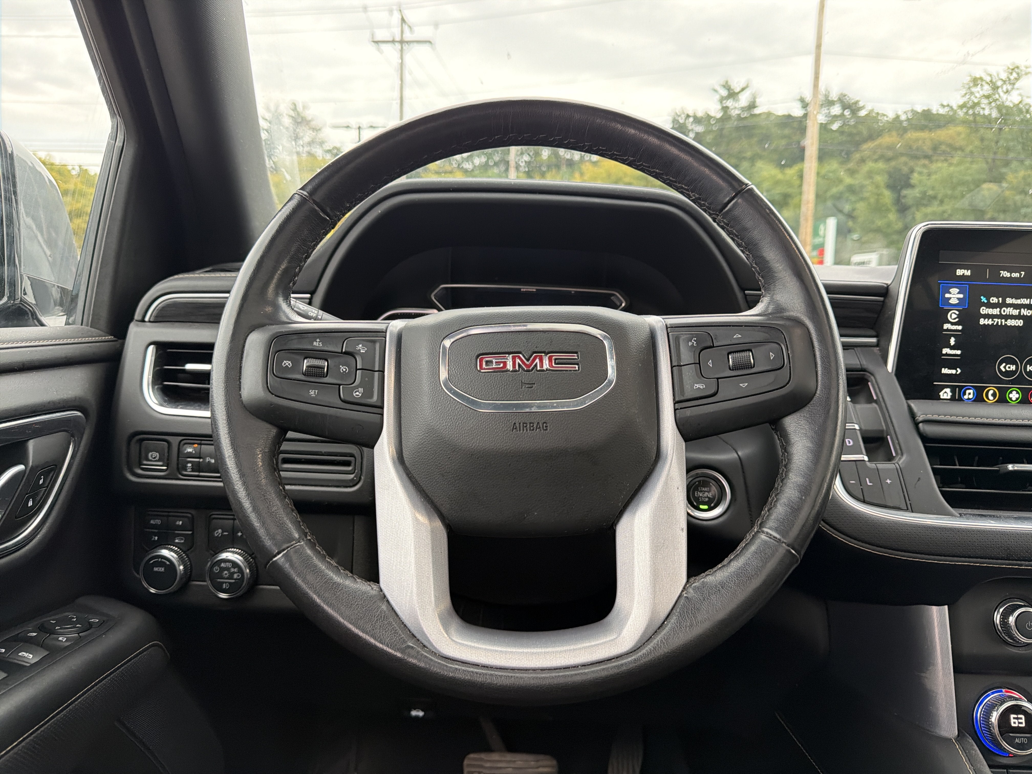 2021 GMC Yukon SLT