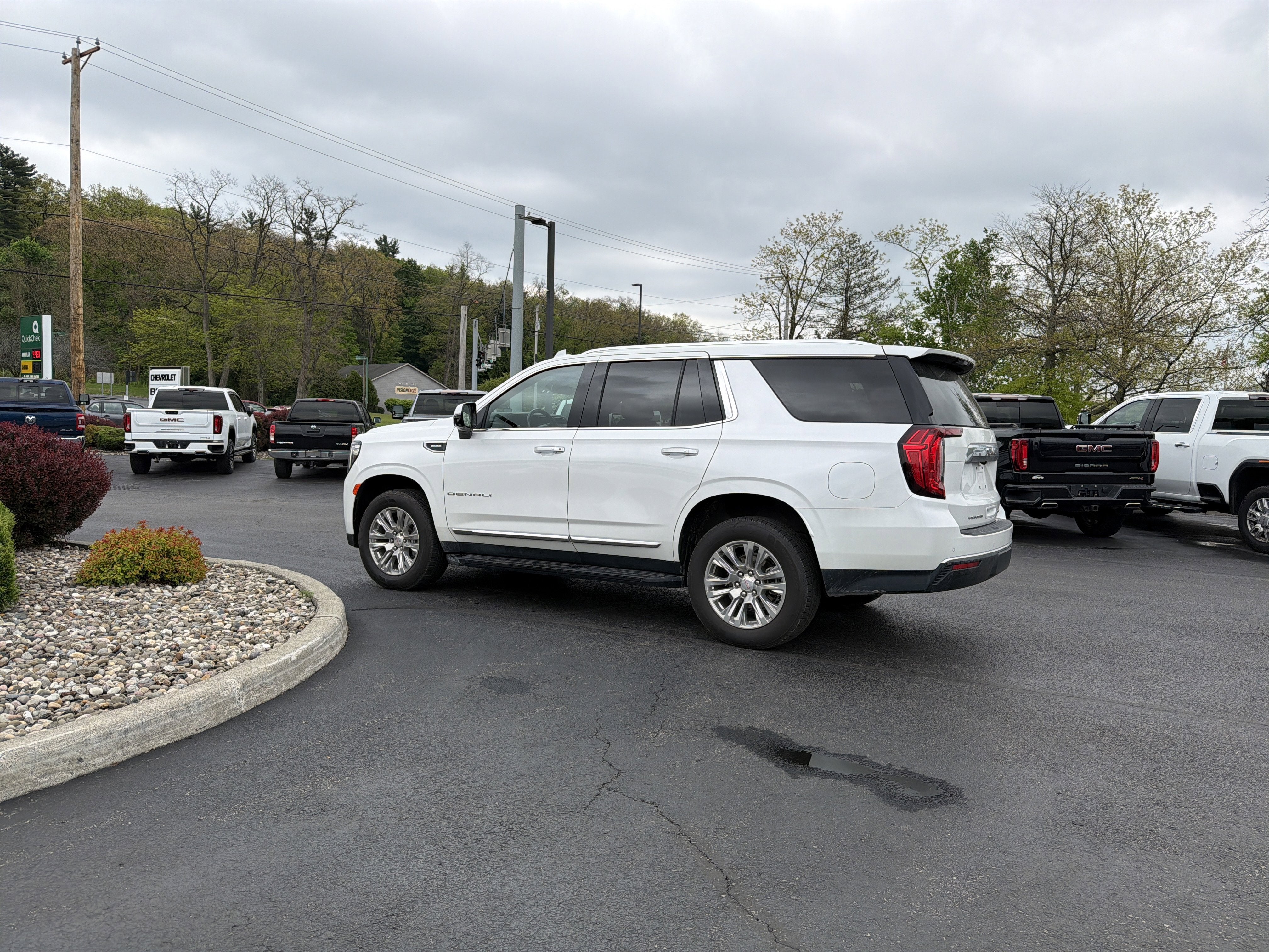 2023 GMC Yukon Denali