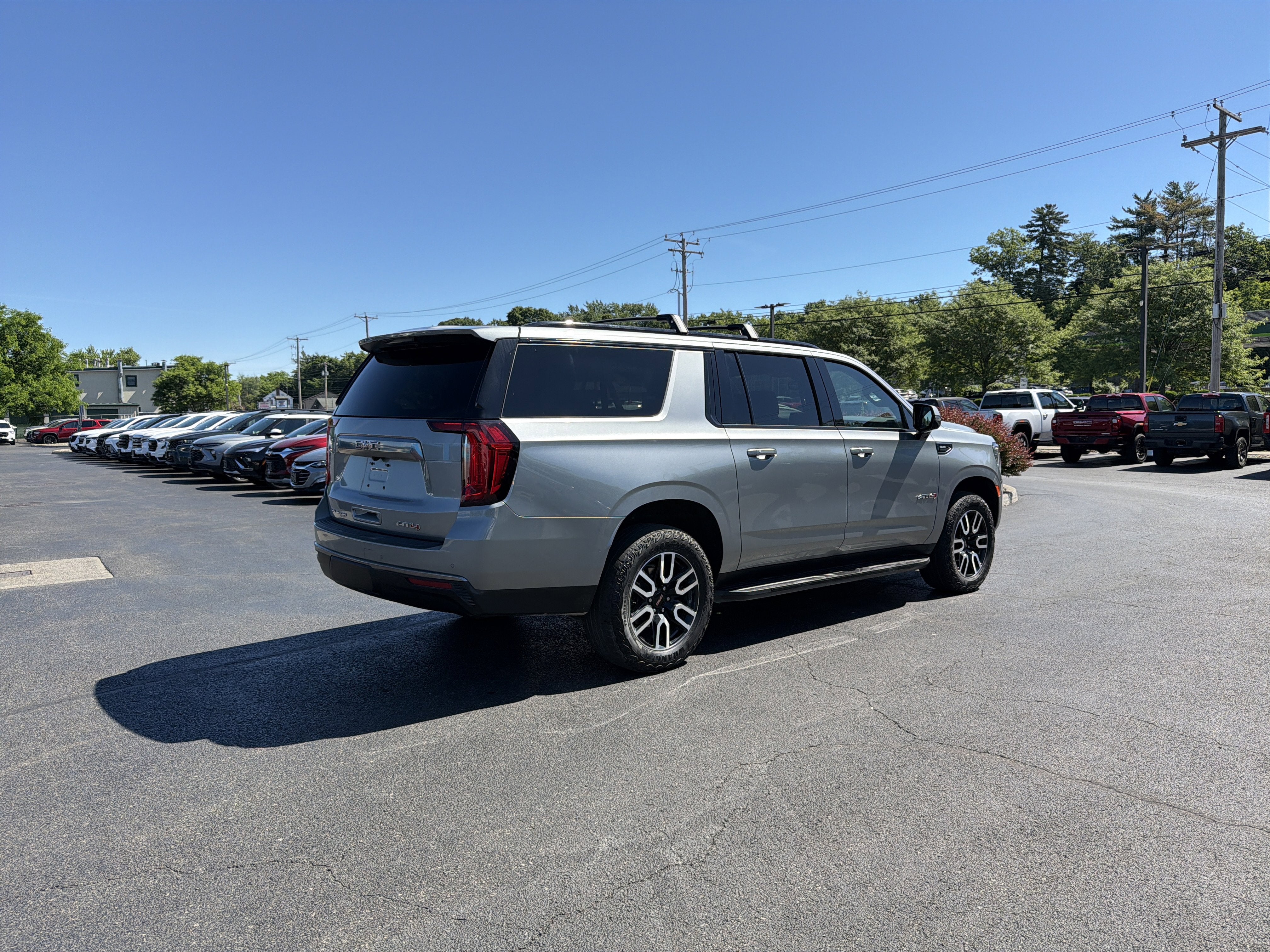 2024 GMC Yukon XL AT4