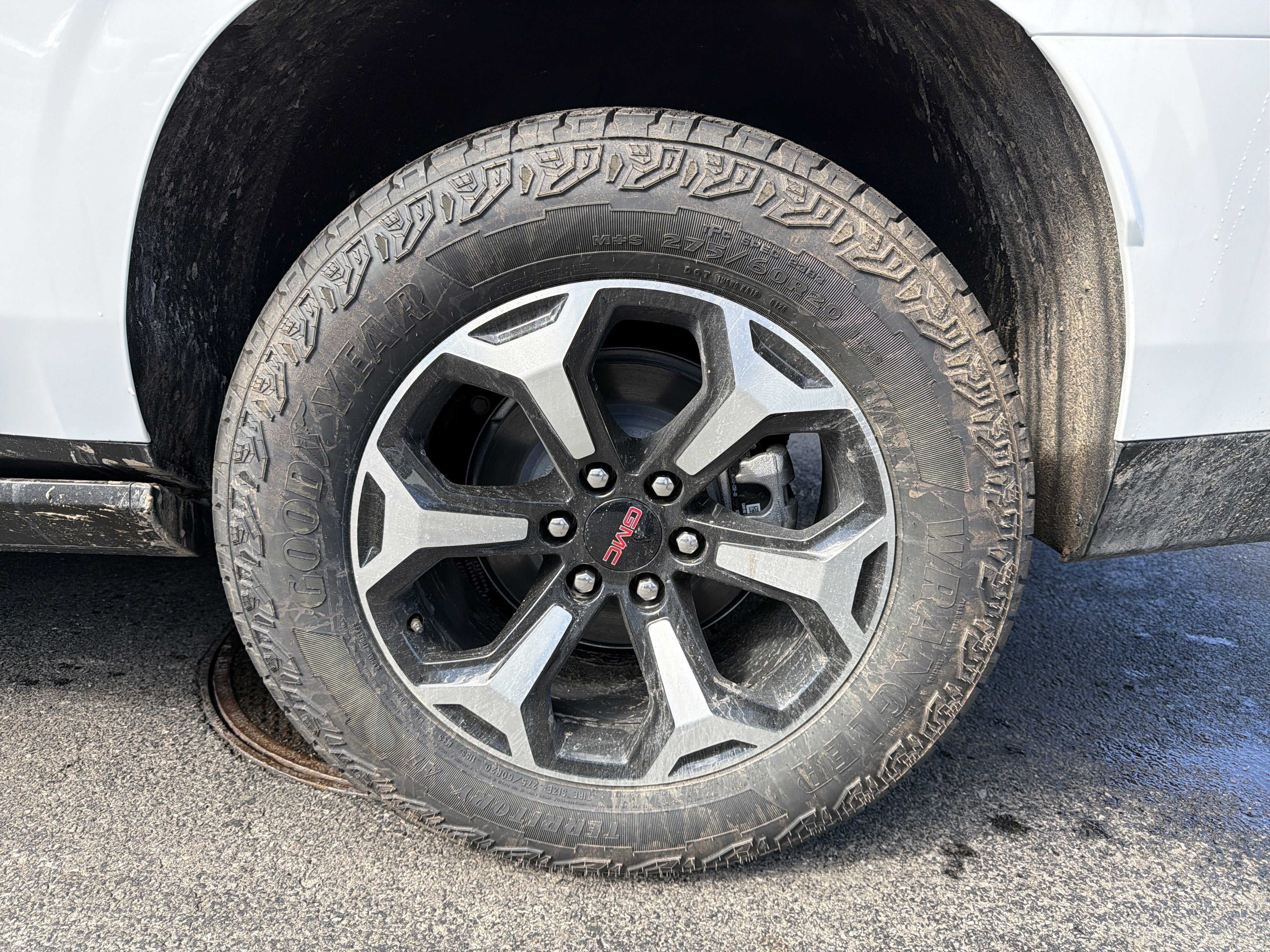 2026 GMC Yukon XL AT4