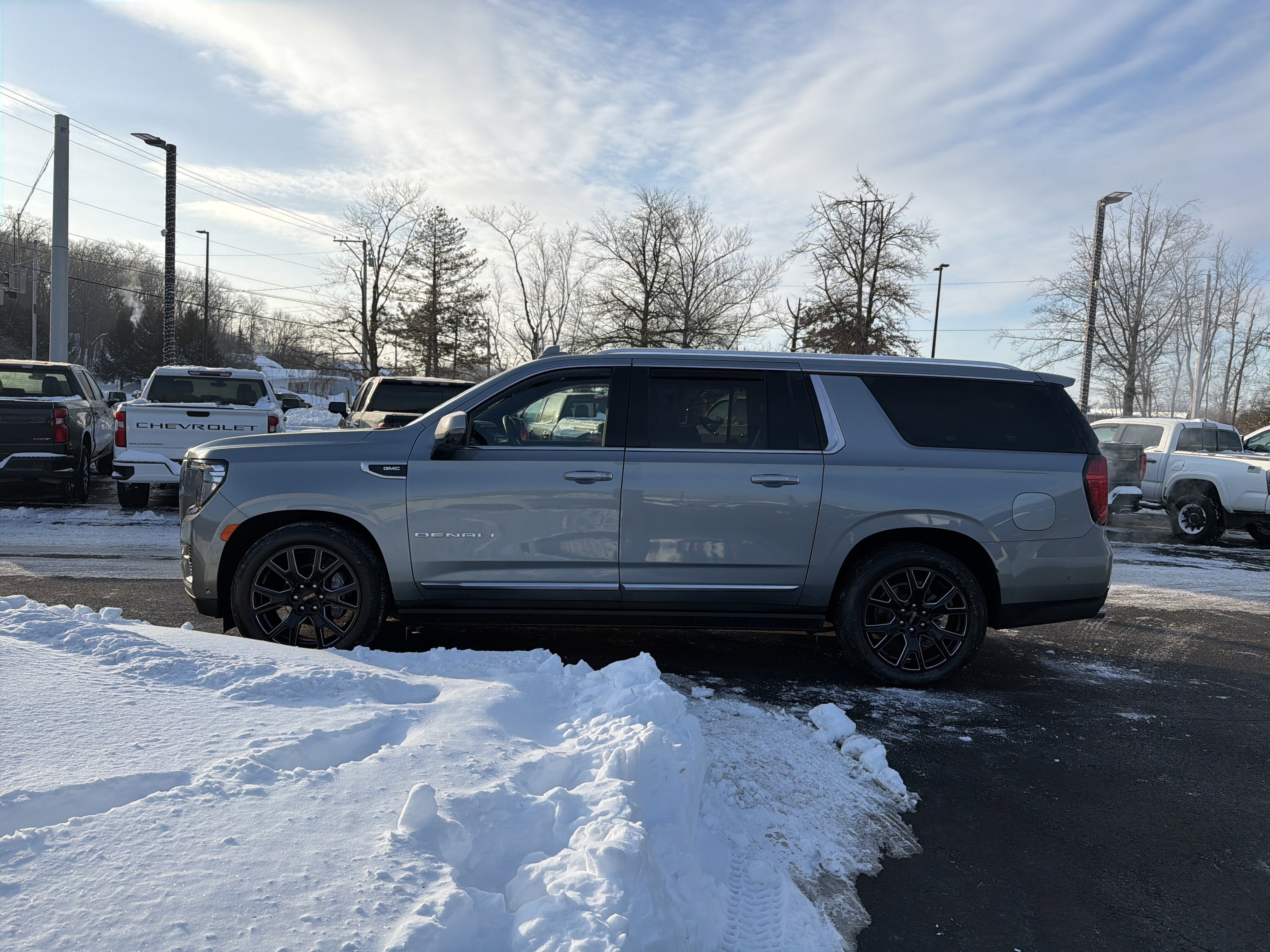 2024 GMC Yukon XL Denali