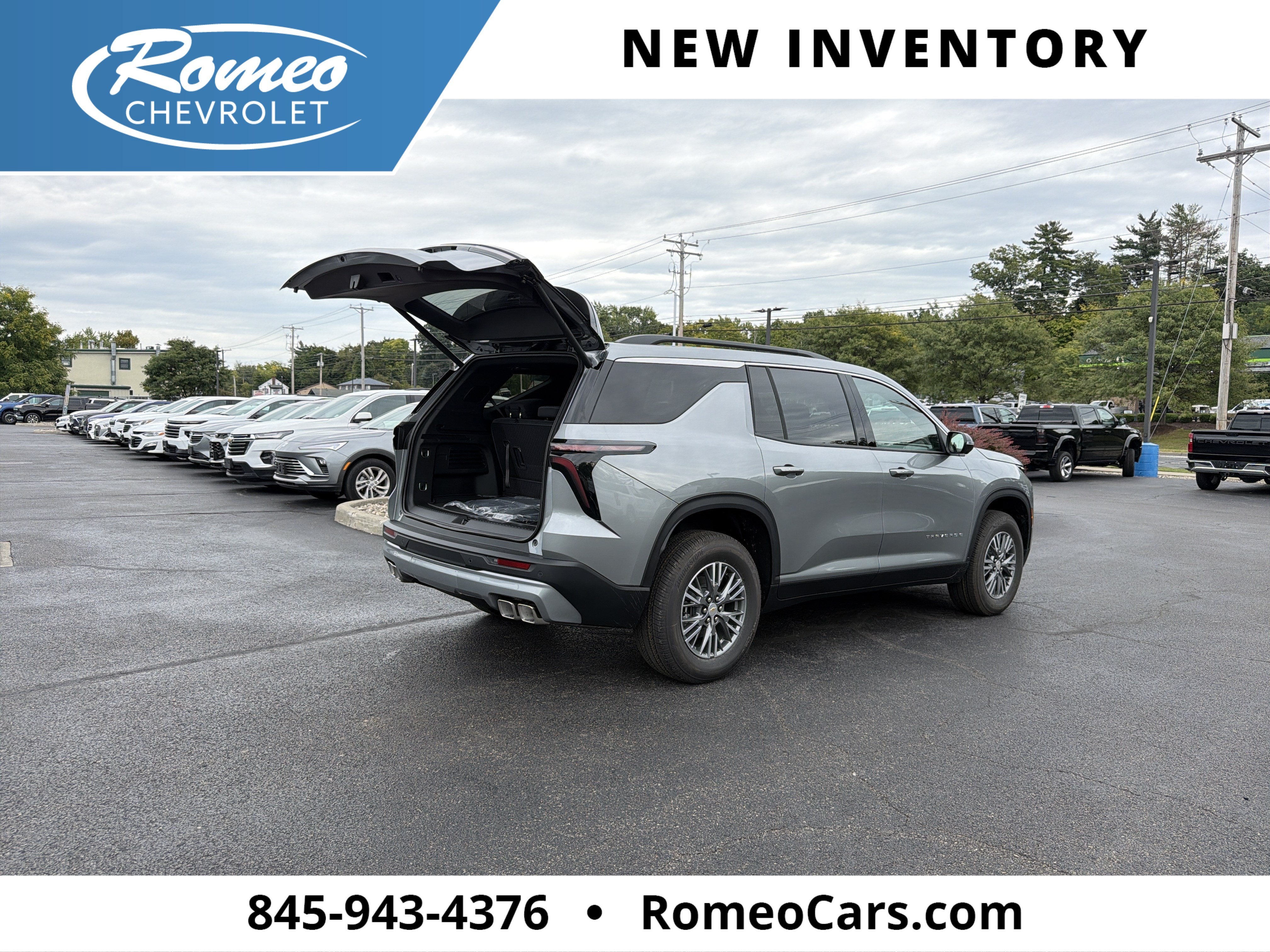 2027 Chevrolet Traverse LT