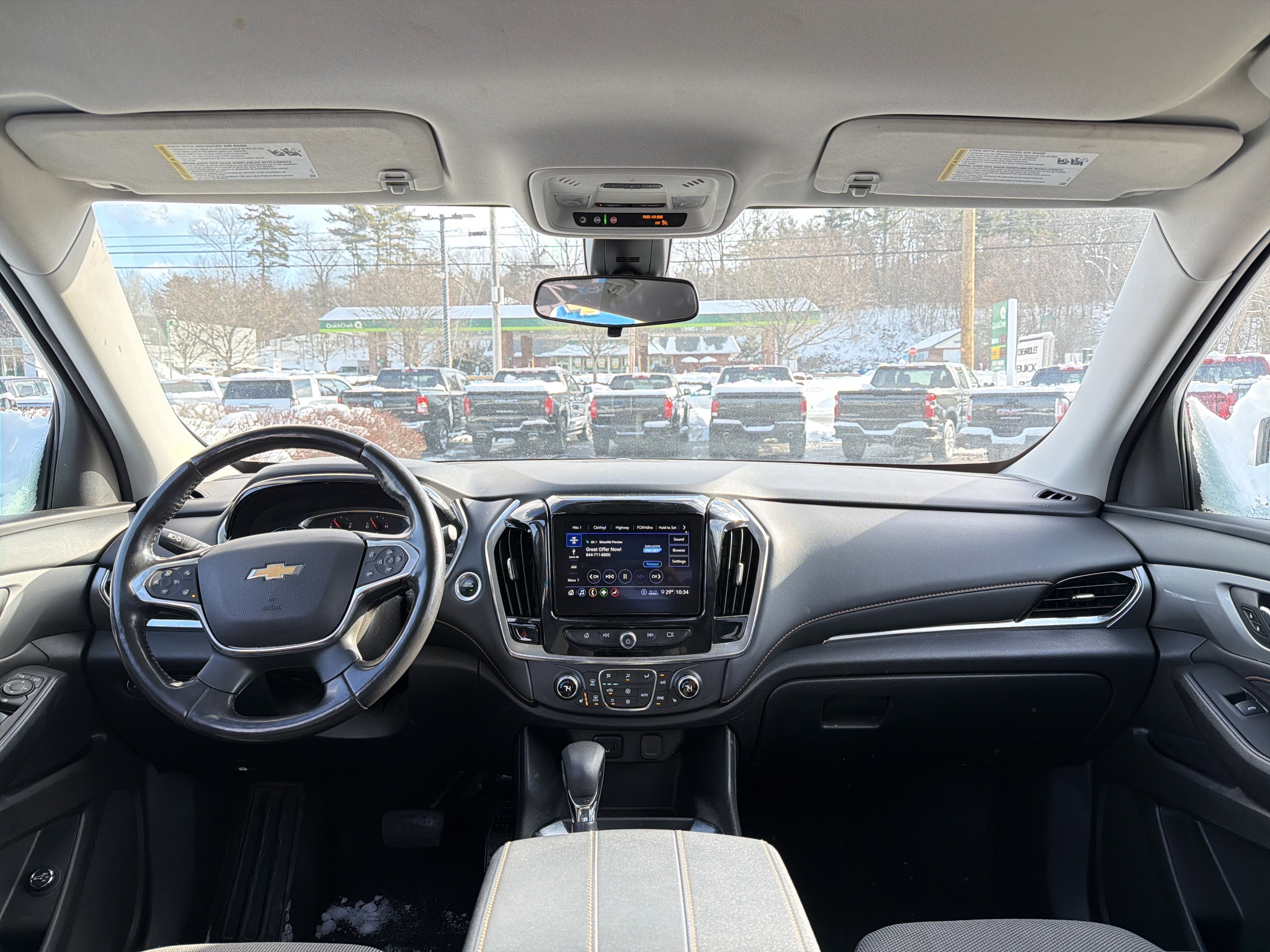 2021 Chevrolet Traverse LT Cloth