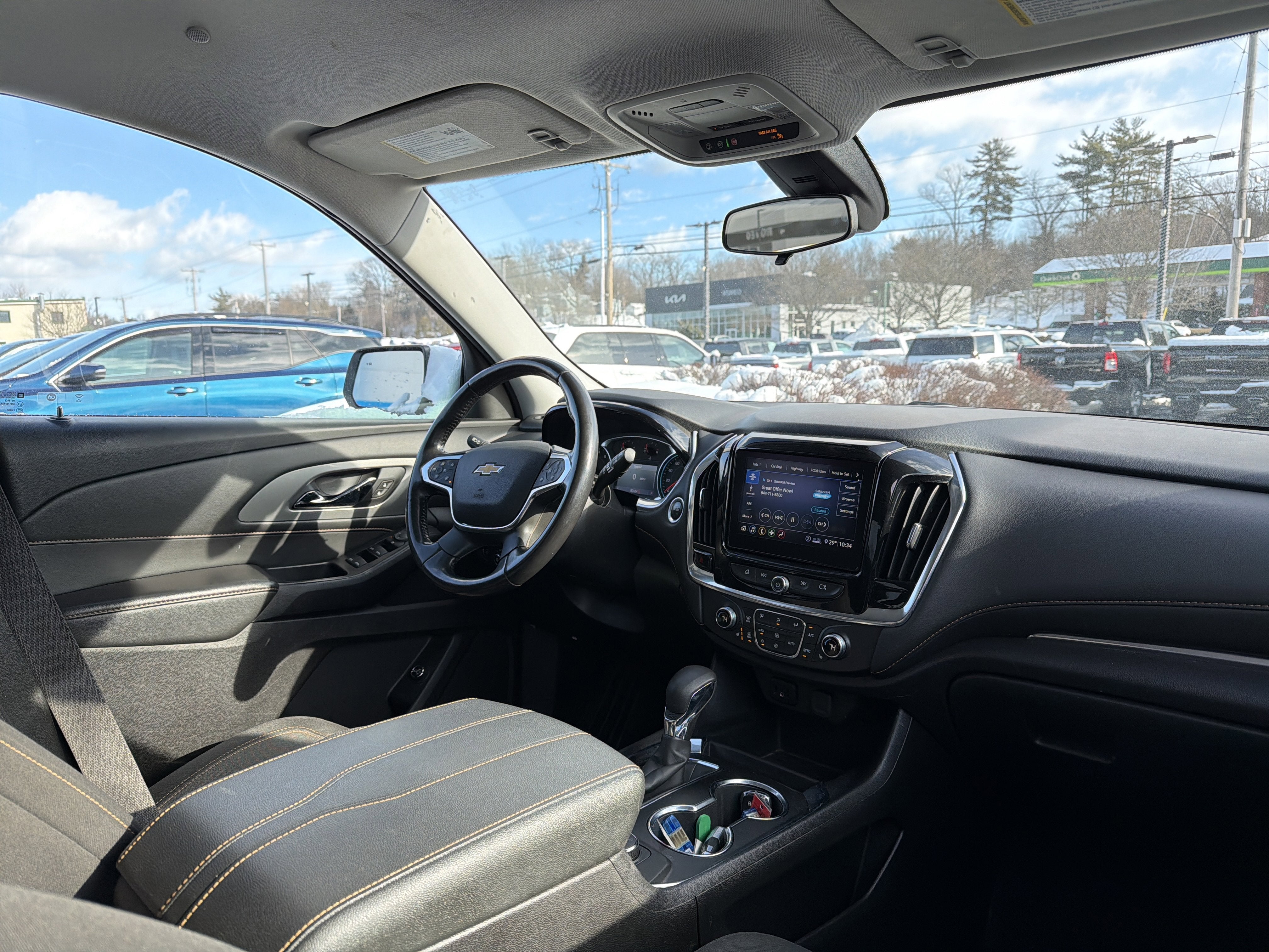 2021 Chevrolet Traverse LT Cloth