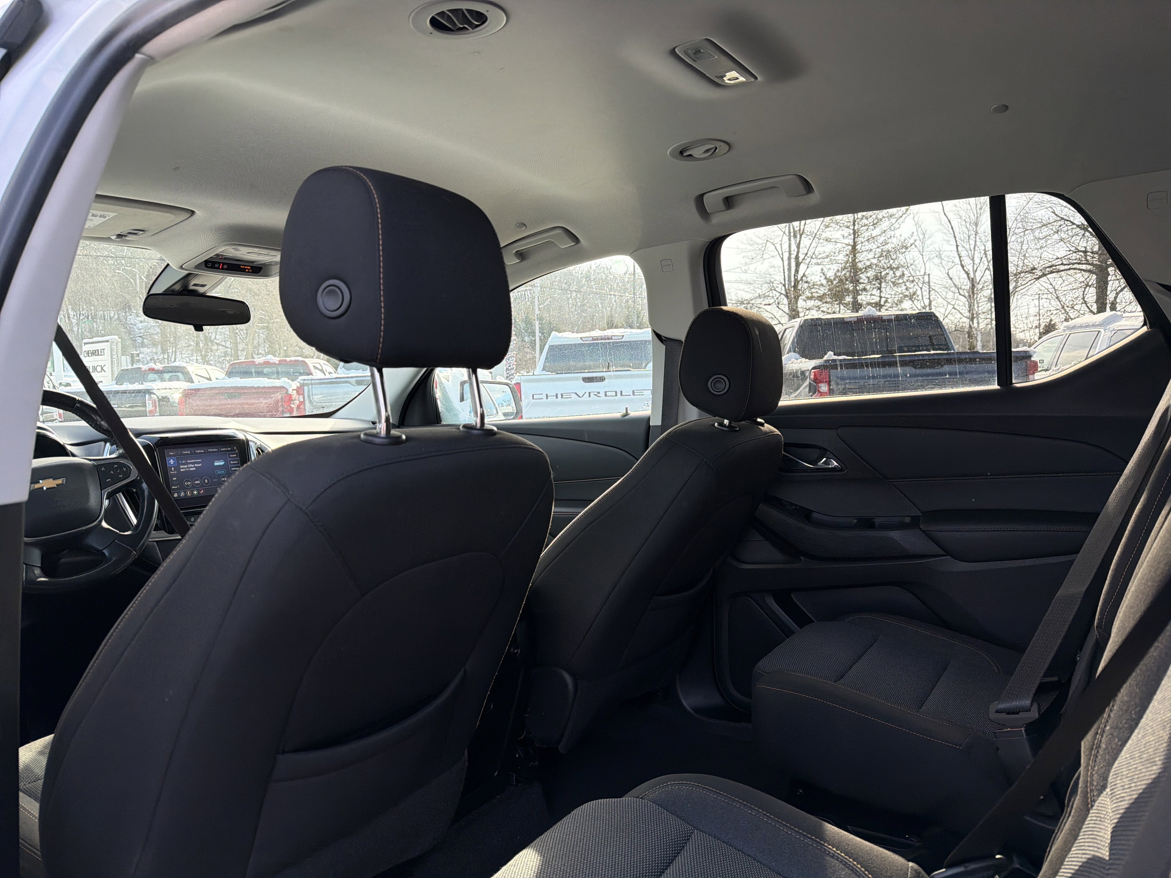 2021 Chevrolet Traverse LT Cloth