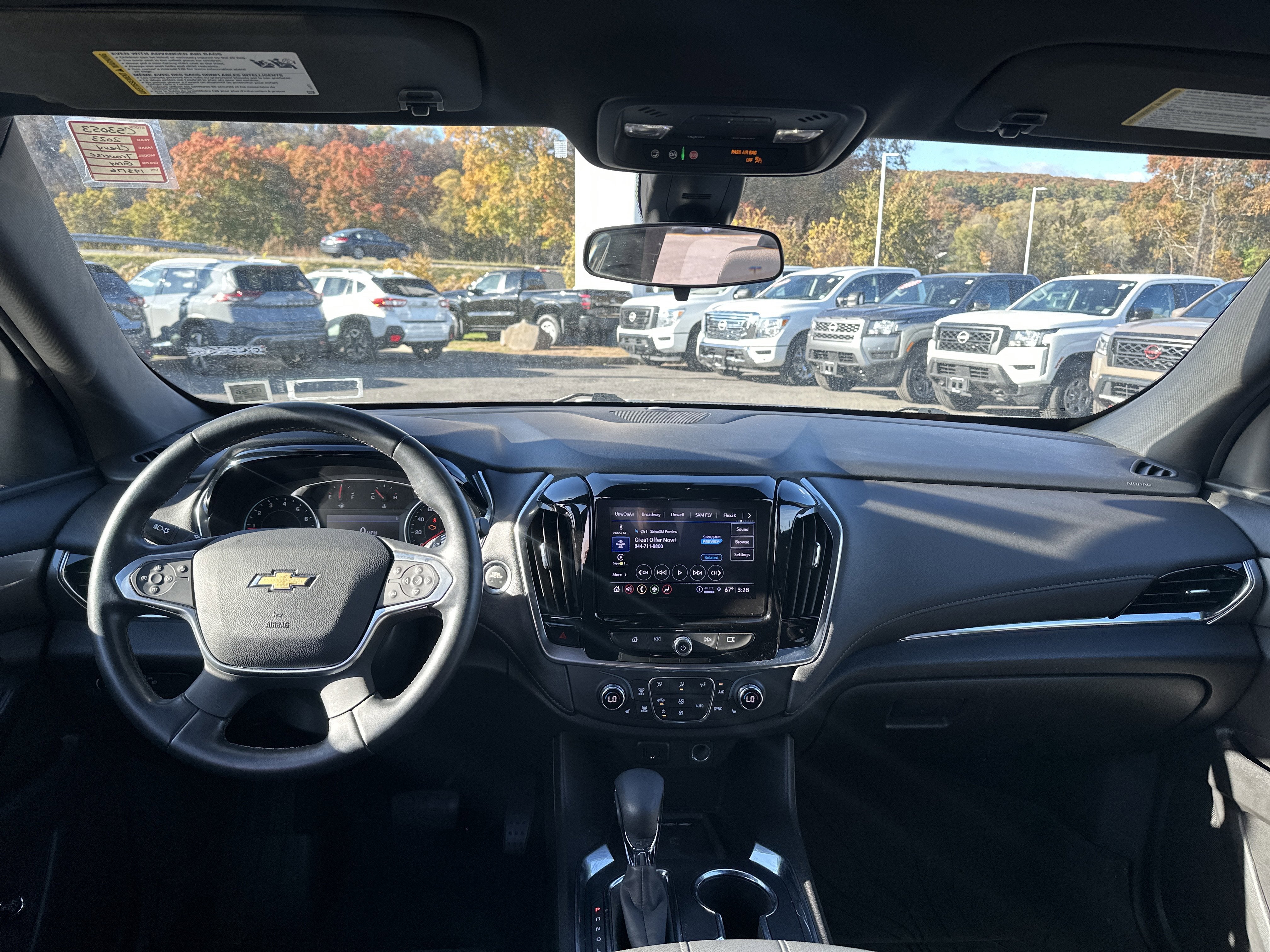 2023 Chevrolet Traverse LT Cloth