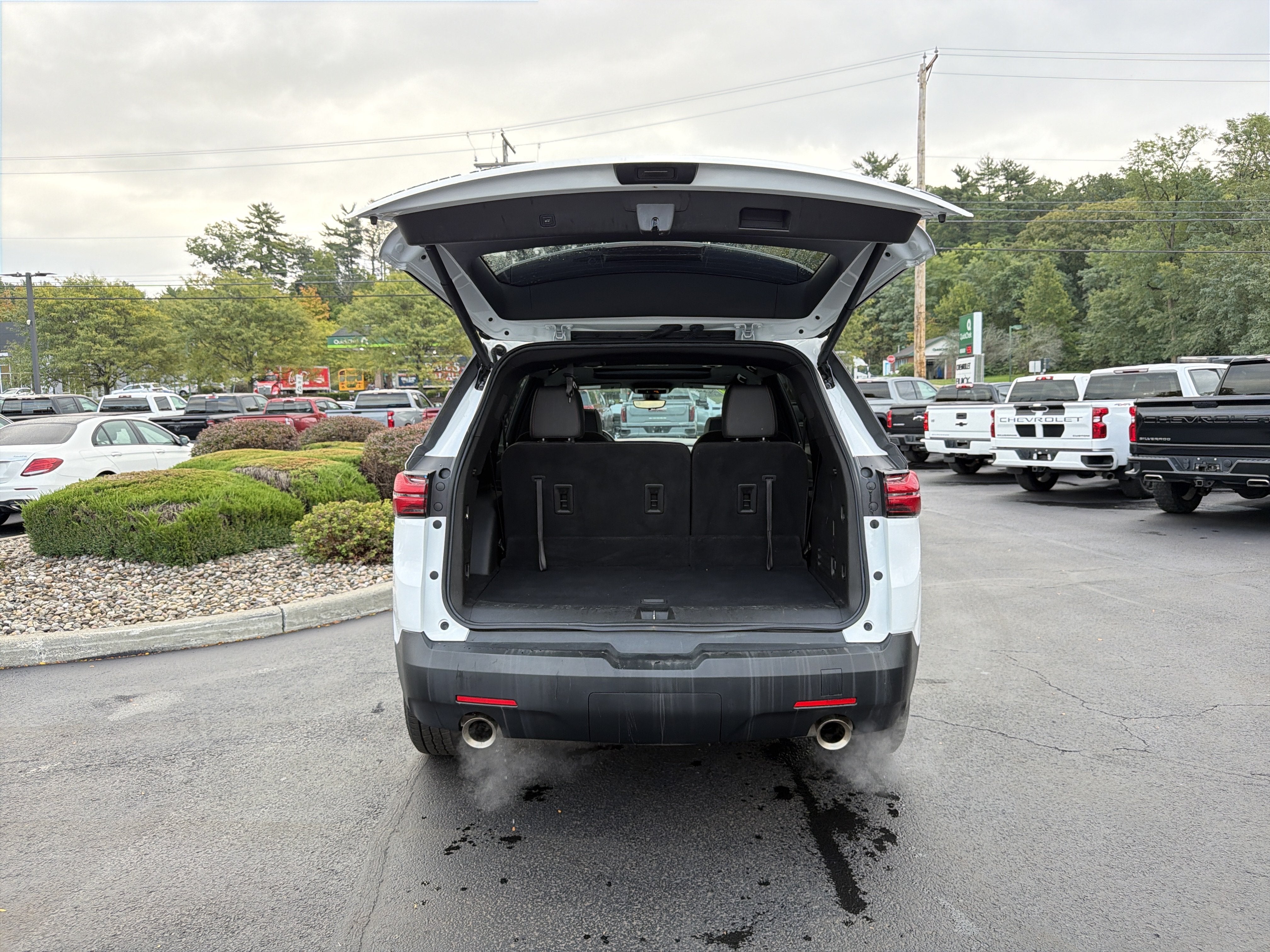 2023 Chevrolet Traverse RS
