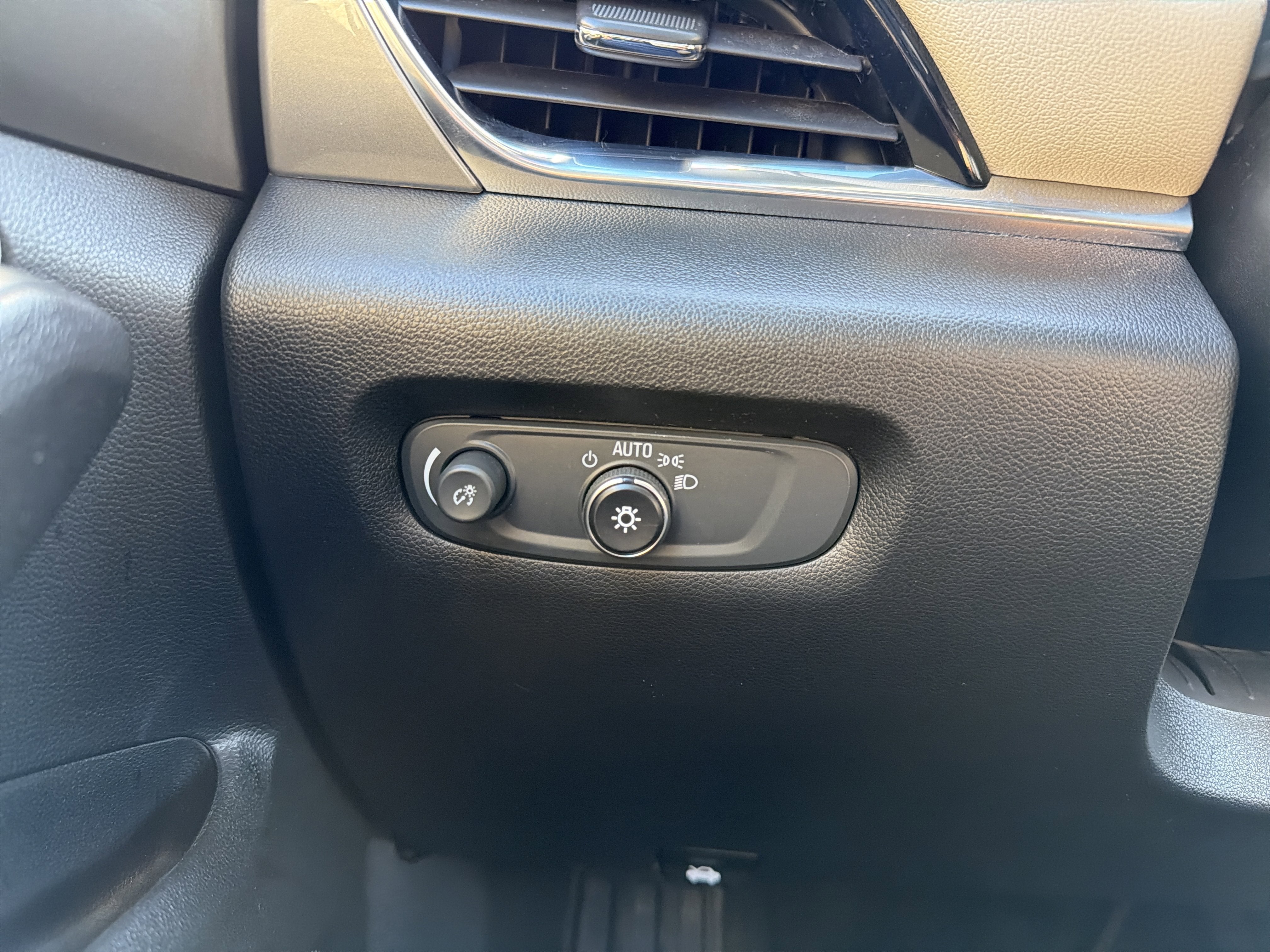 2023 Chevrolet Traverse 1FL